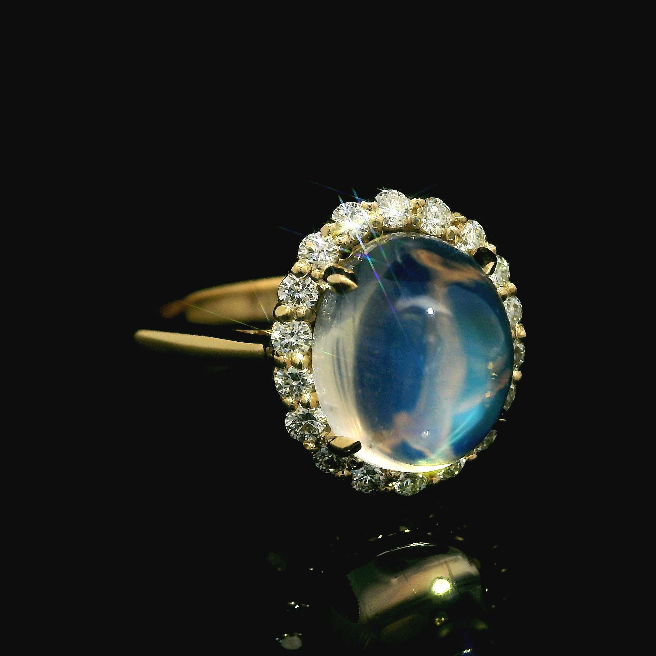 New! 14k Yellow Gold Gorgeous Clean Moonstone W/ Diamond Halo 4.69ctw Ring 3