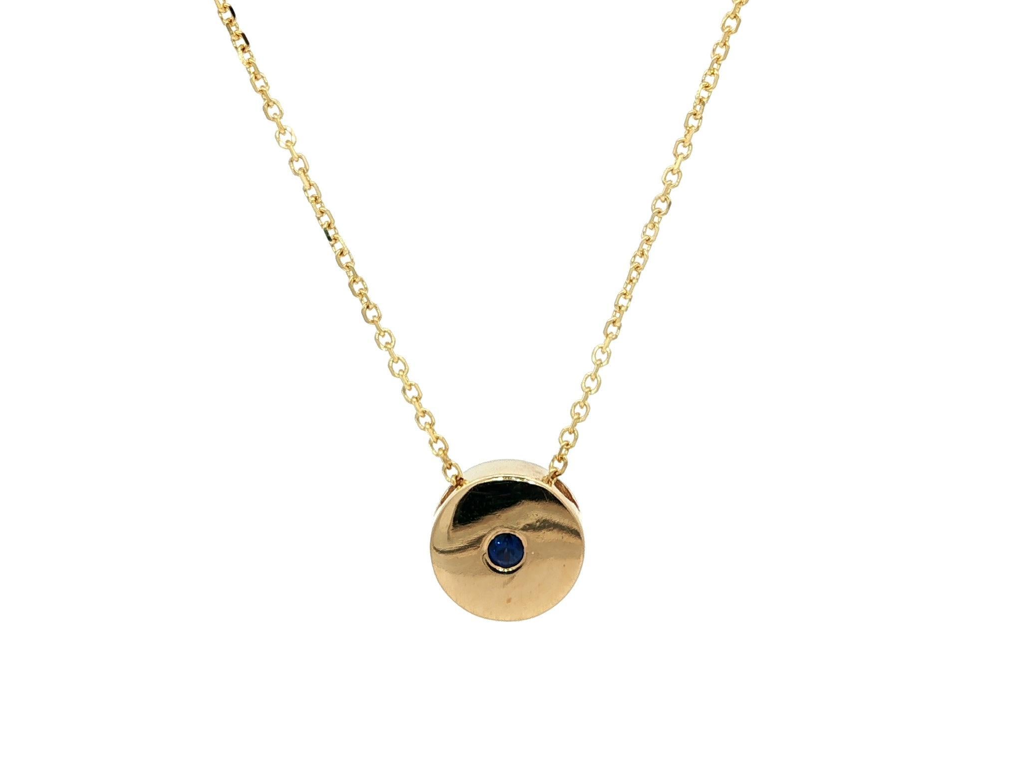 --Pierre(s) :...
(1) Saphir véritable naturel - taille ronde et brillante - serti - belle couleur bleue riche - 0.05ctw (exact)

MATERIAL : Or jaune 14k massif 
Poids : 3.7 grammes
Type de chaîne : Ajustable 16