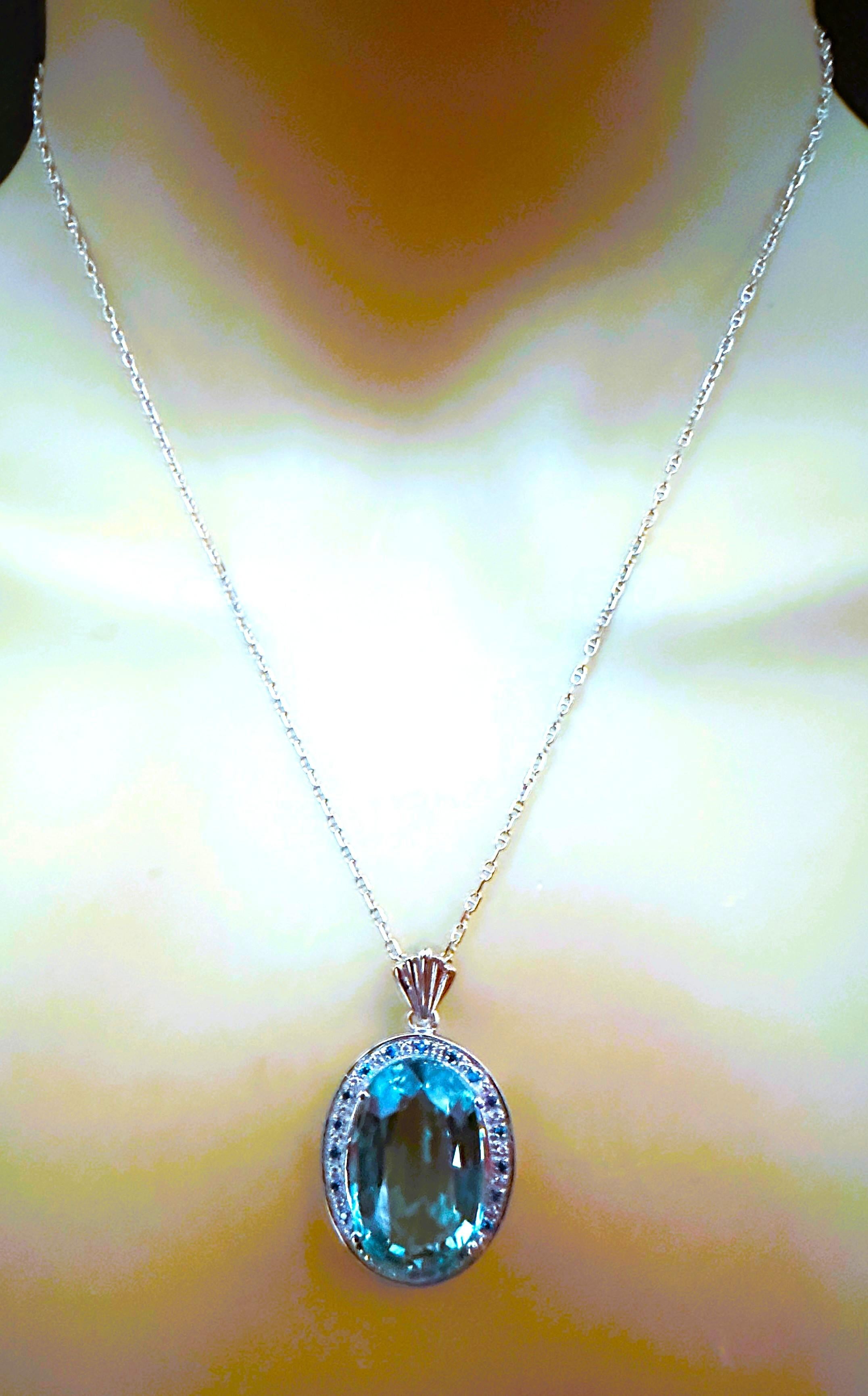 Art Deco New 16.1 Carat Aquamarine & Diamond Cut Sapphire Sterling Pendant Necklace