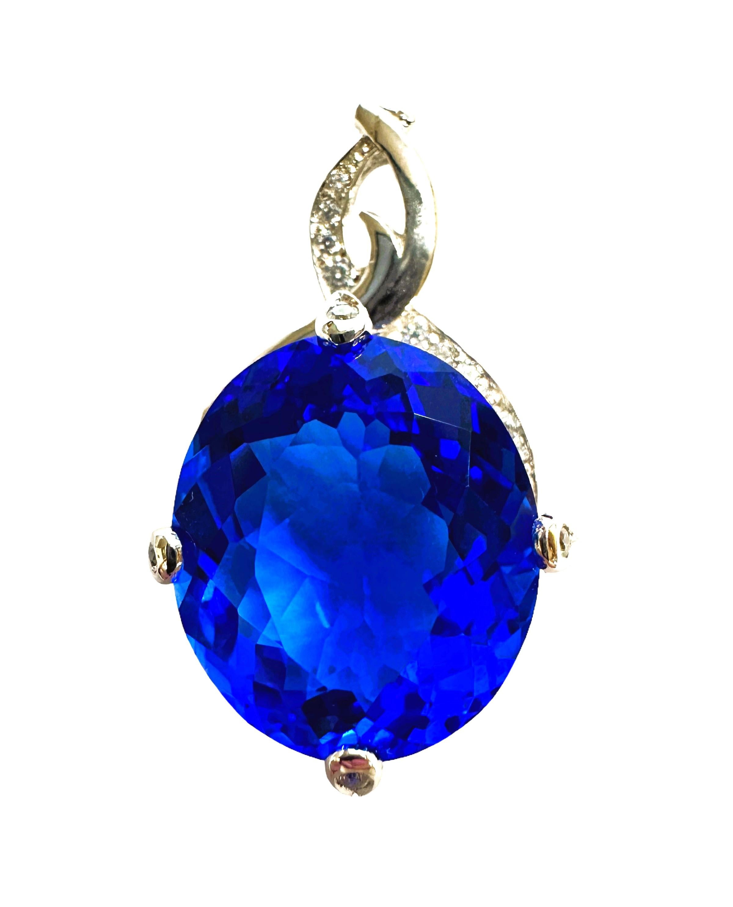 Neu  16,50 Karat Blauer Topas & Weißer Saphir Sterling Halskette 18