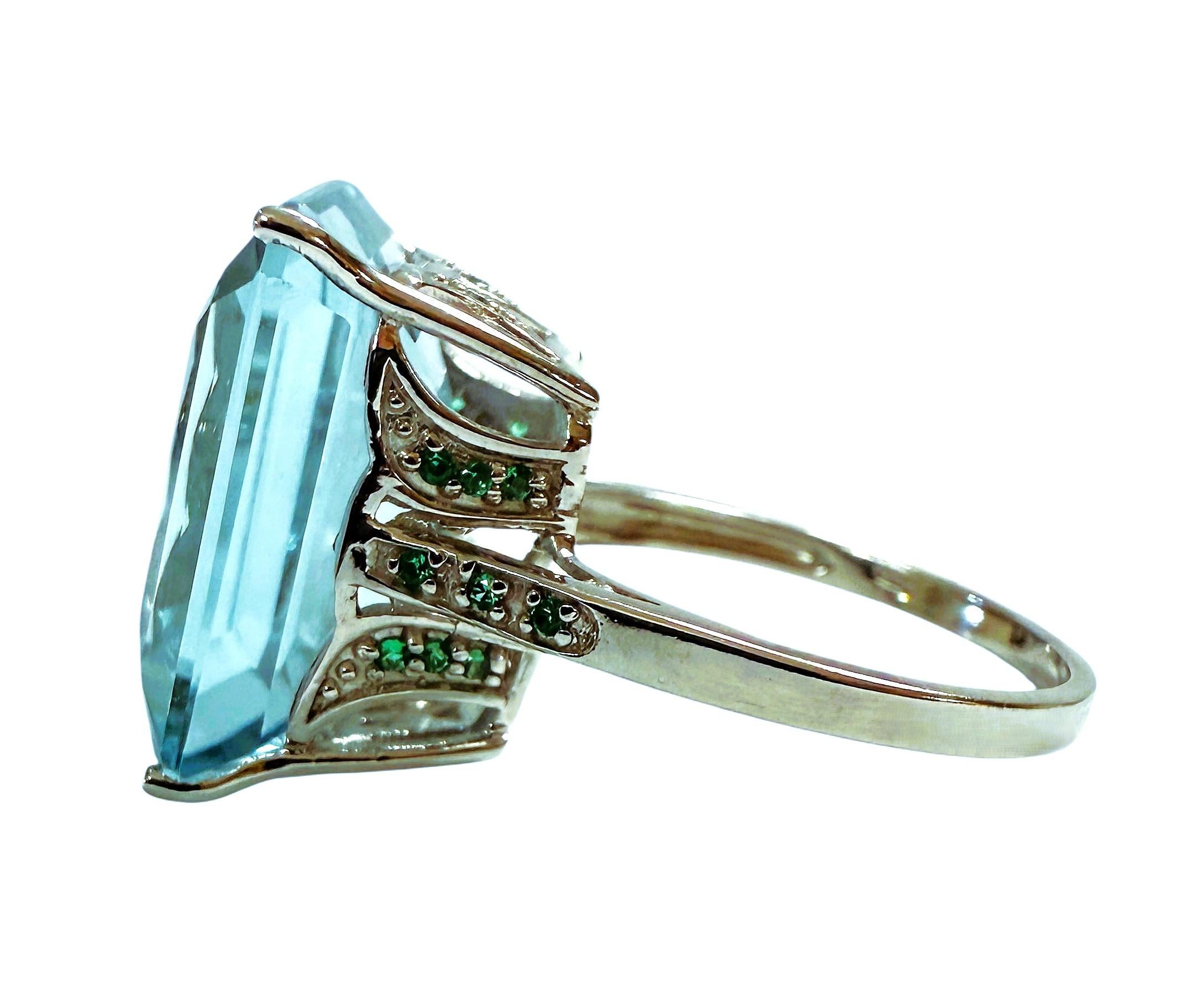 Nuevo Anillo de plata de ley con aguamarina de 17 quilates y zafiro talla diamante en venta 3