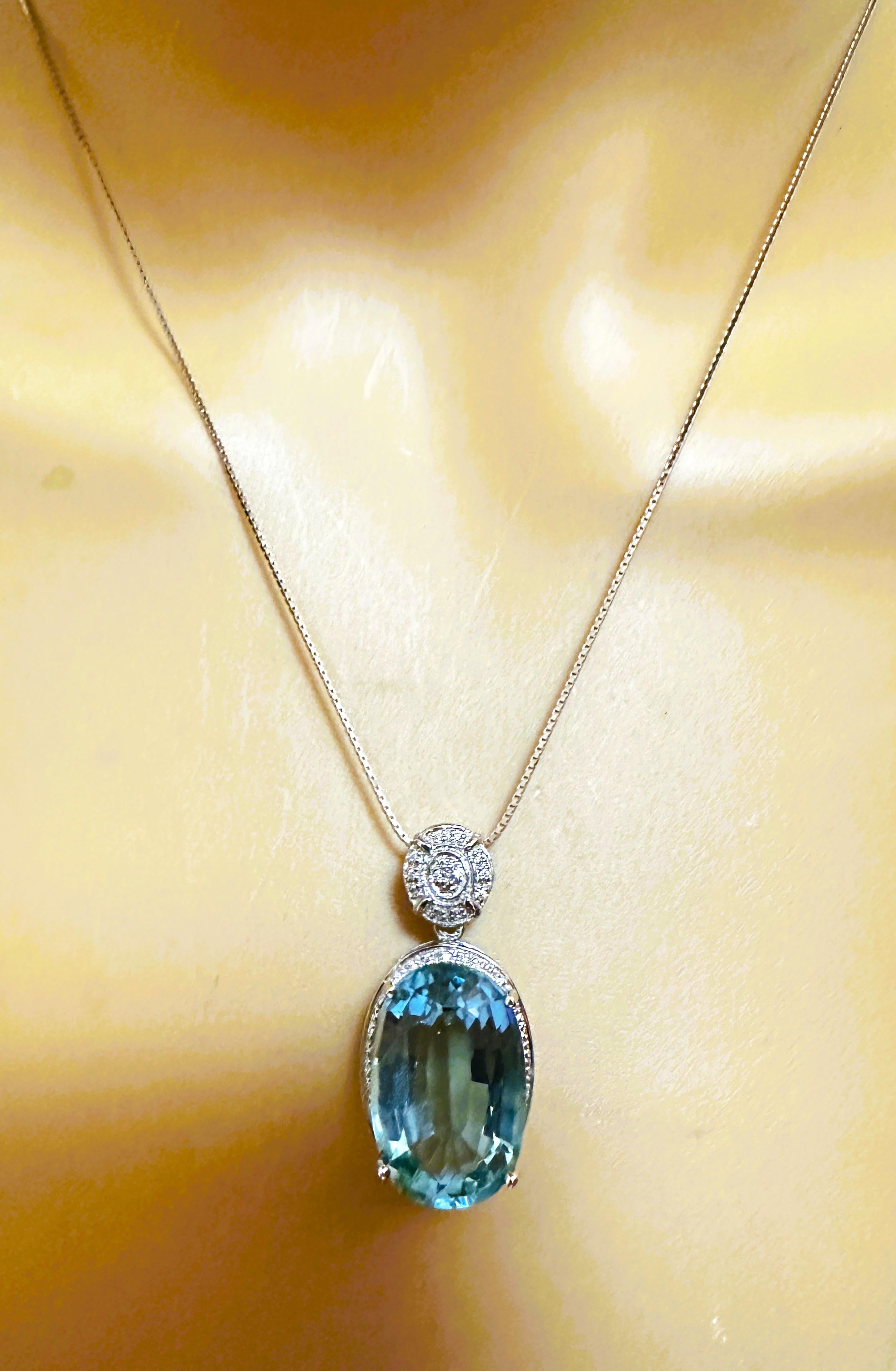 New 17.20 Carat Aquamarine & Diamond Cut Sapphire Sterling Pendant Necklace In New Condition In Eagan, MN