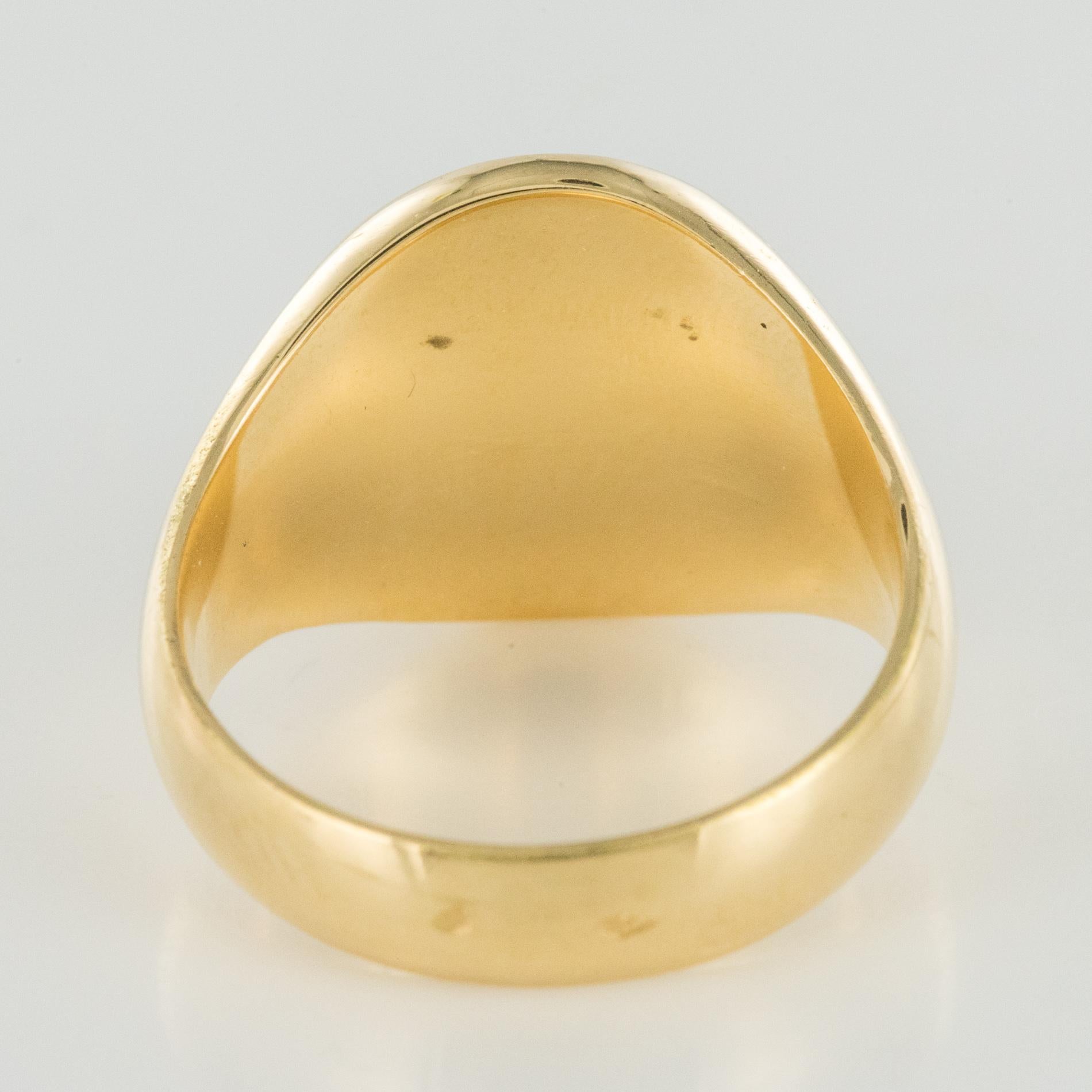 18 Karat Yellow Gold Blazon Men Modern Signet Ring 5