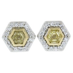 NEW 18k Gold 0.96ctw GIA Hexagonal Fancy Yellow Diamond w / Halo Stud Earrings Ba