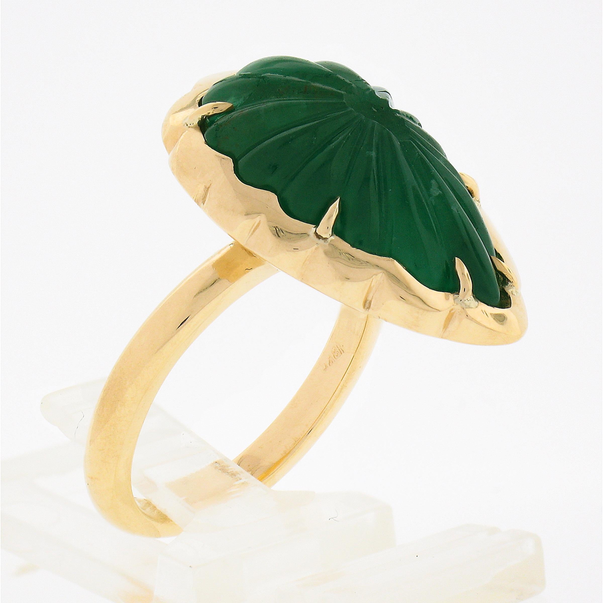 NEW 18K Gold 9.99ctw GIA Carved Scalloped Pear Cabochon Emerald Cocktail Ring For Sale 6