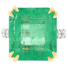 New 18k Gold AGL 10.54ct Colombian Emerald Cocktail Ring w/ Pave Diamond Shank