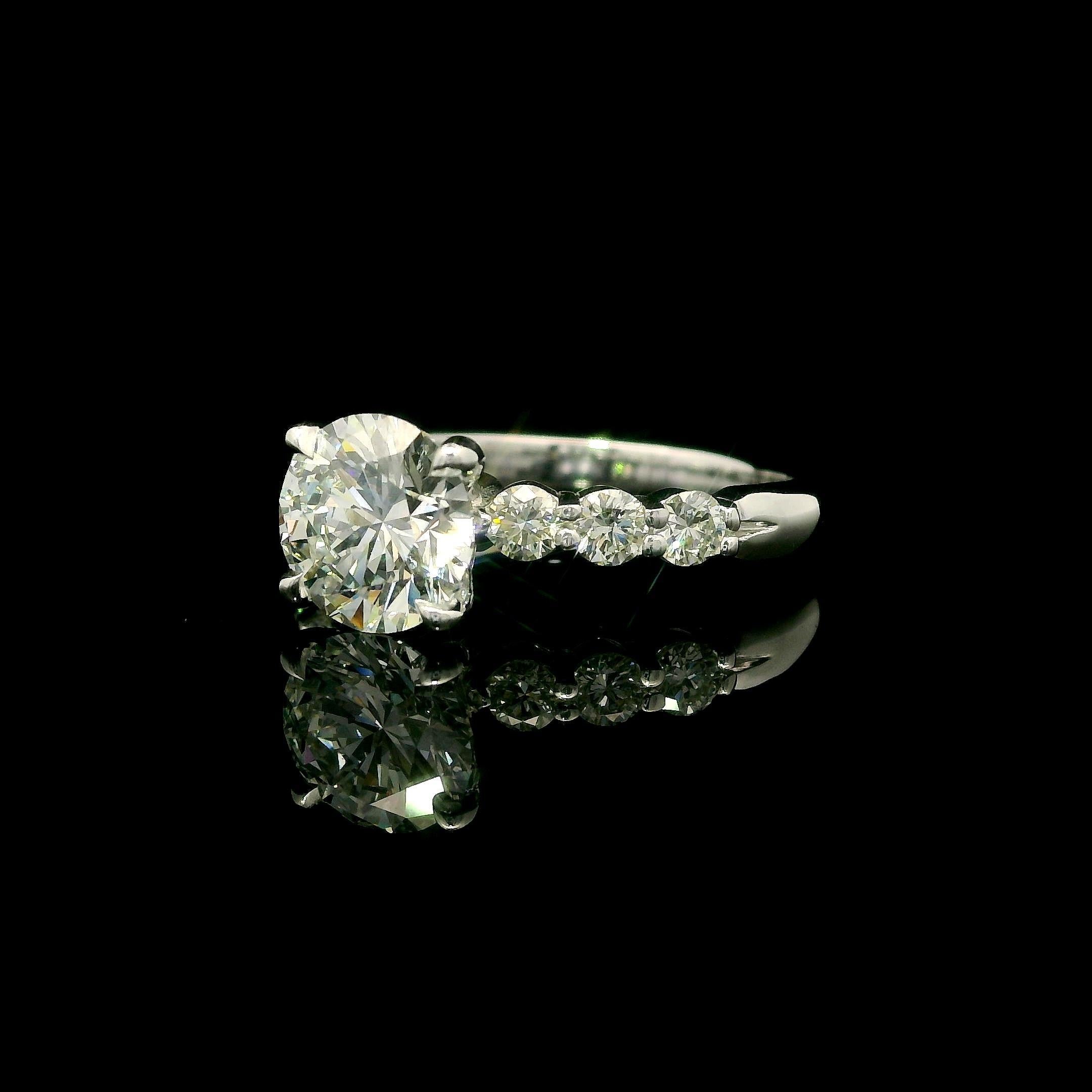Women's New 18k Gold Platinum GIA 1.86ct Excellent Ideal Diamond Classic Engagement Ring For Sale