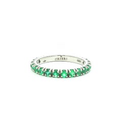 New 18k White Gold 0.68ctw Bright Green Emerald Stackable Eternity Band Ring Sz6