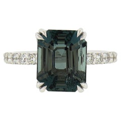 18 Karat Weißgold 5,31 Karat GIA Smaragdschliff Blau Grün Aquamarin & Diamant Ring