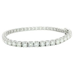 New 18k White Gold 8.67ctw Fiery Round Diamond Classic Line Tennis Bracelet