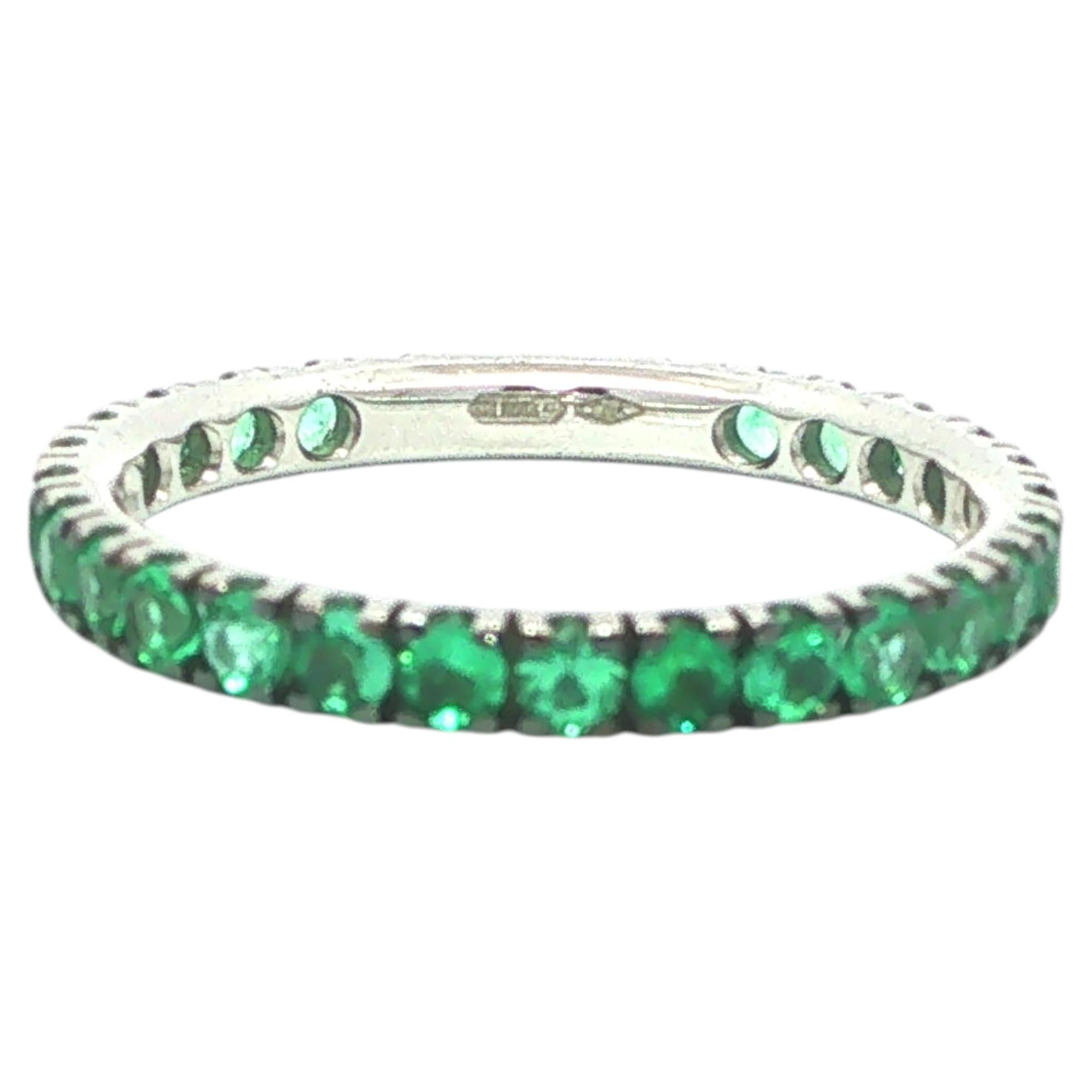 New 18k White Gold & Black Rhodium Top .95ctw Bright Green Emerald Eternity Band