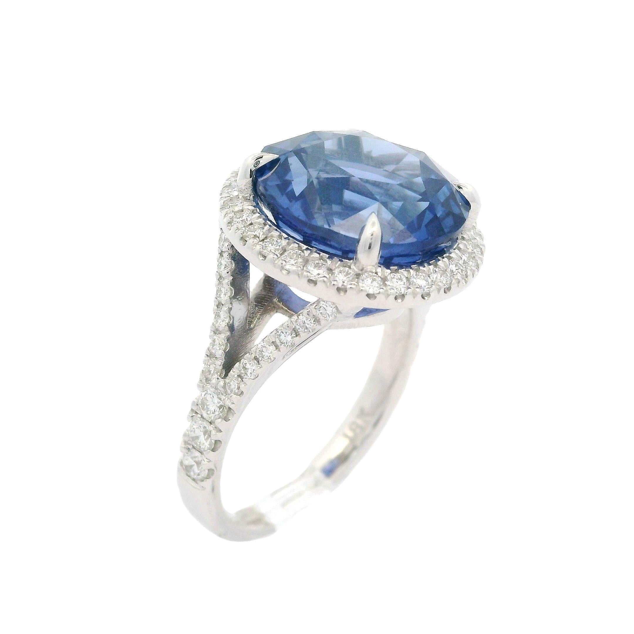 New 18k White Gold GIA 10.74ctw Large Round Sapphire Diamond Halo Split Ring 7