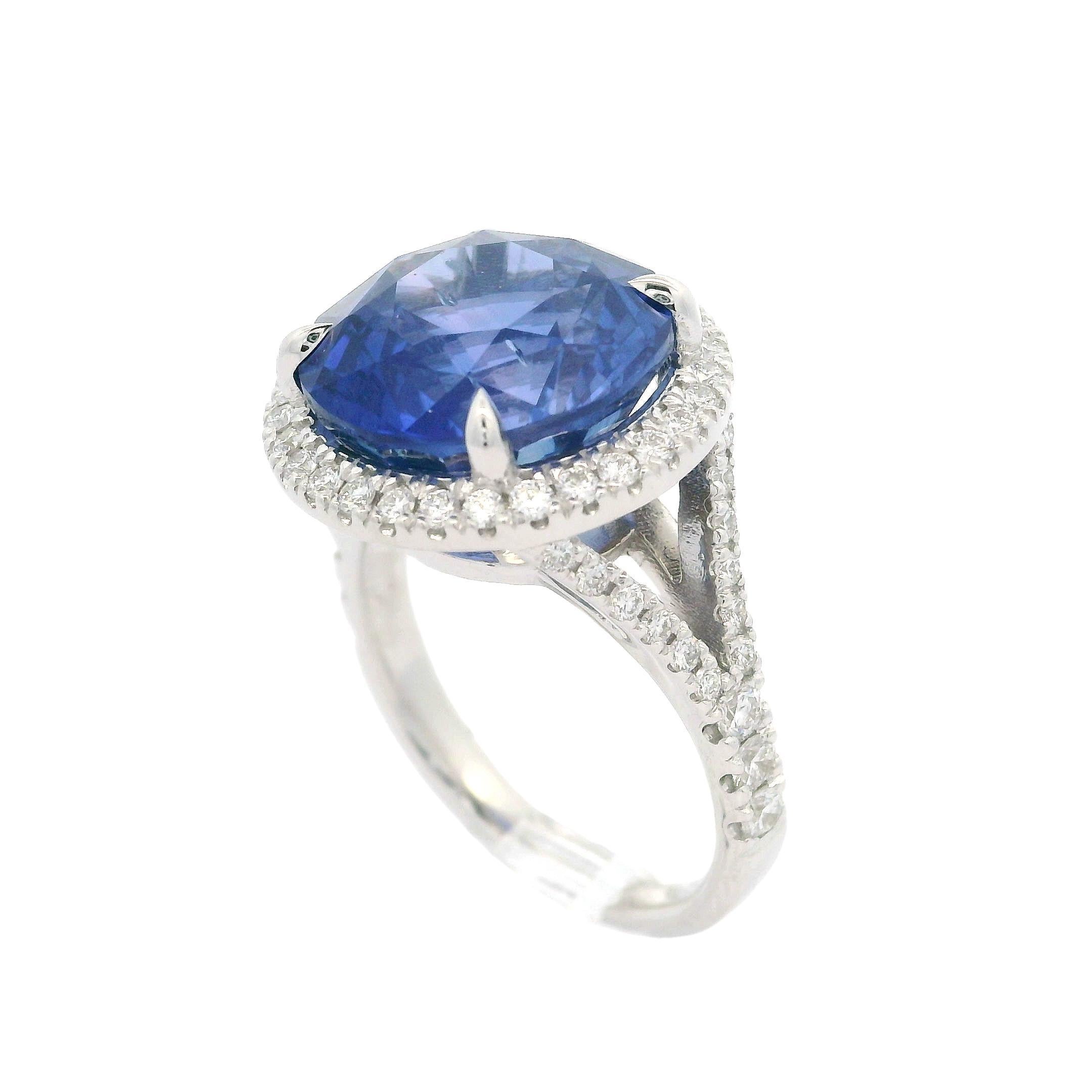 New 18k White Gold GIA 10.74ctw Large Round Sapphire Diamond Halo Split Ring 8