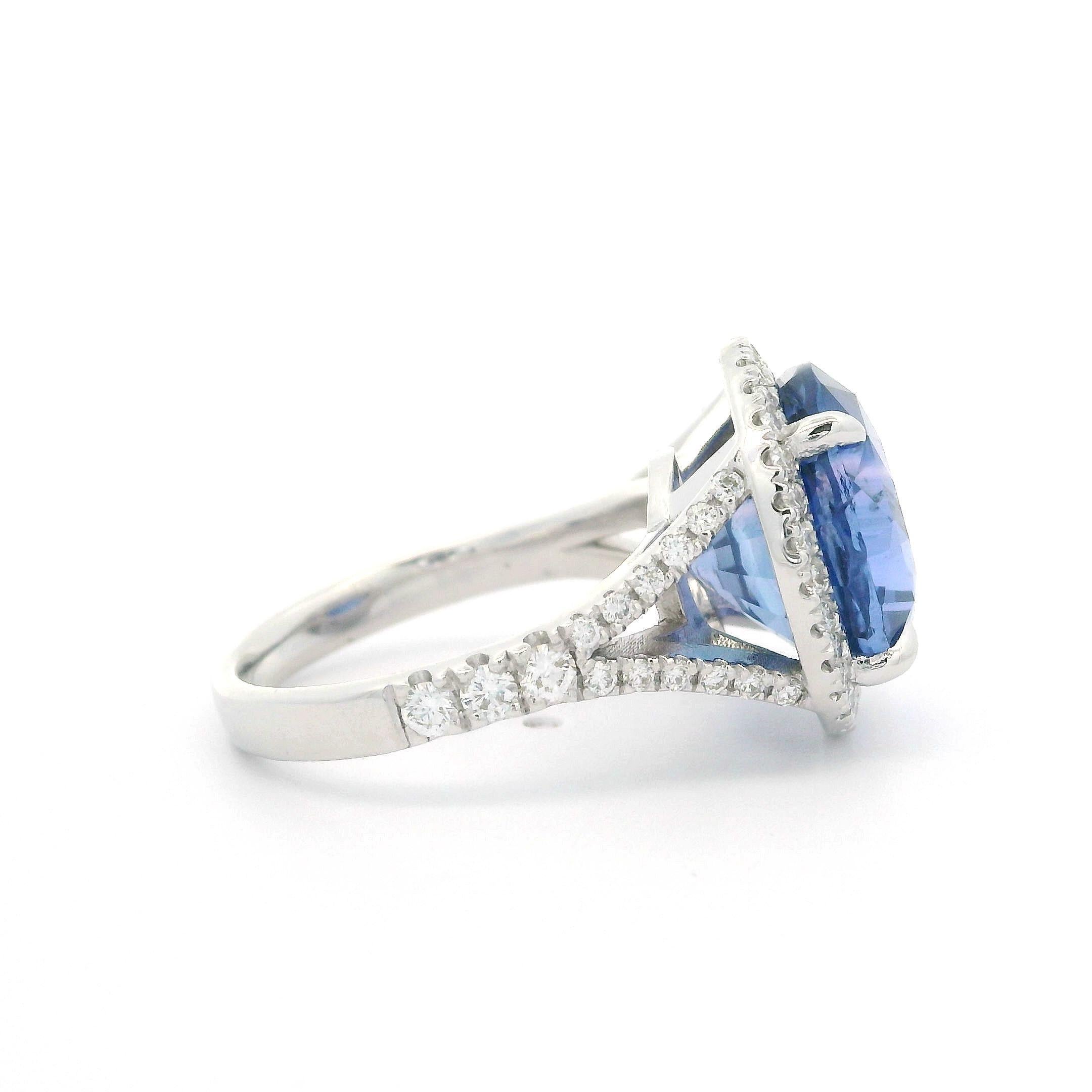 New 18k White Gold GIA 10.74ctw Large Round Sapphire Diamond Halo Split Ring 4