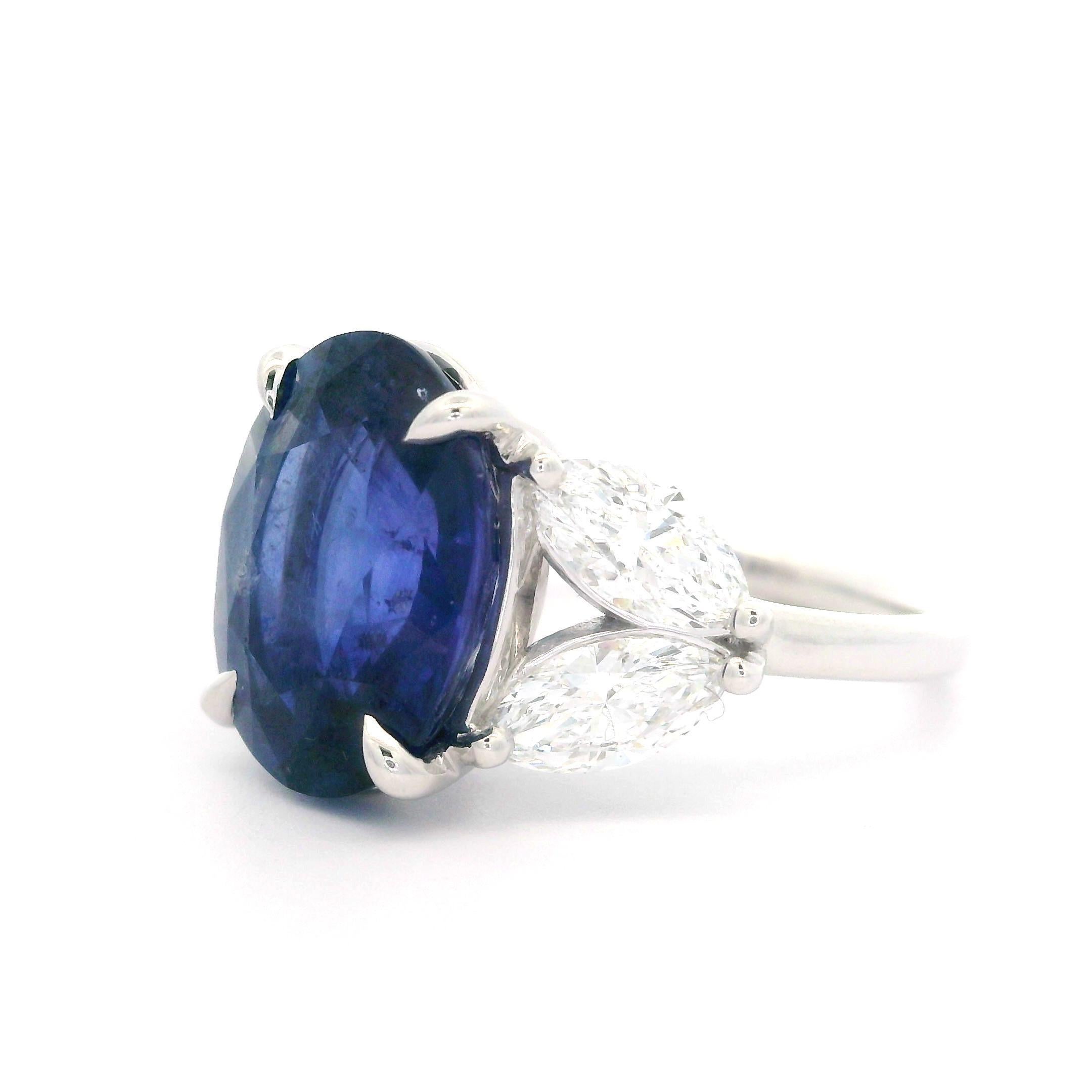 New 18k White Gold GIA 7.91ctw Oval Sapphire & Marquise Diamond Elegant Ring For Sale 10