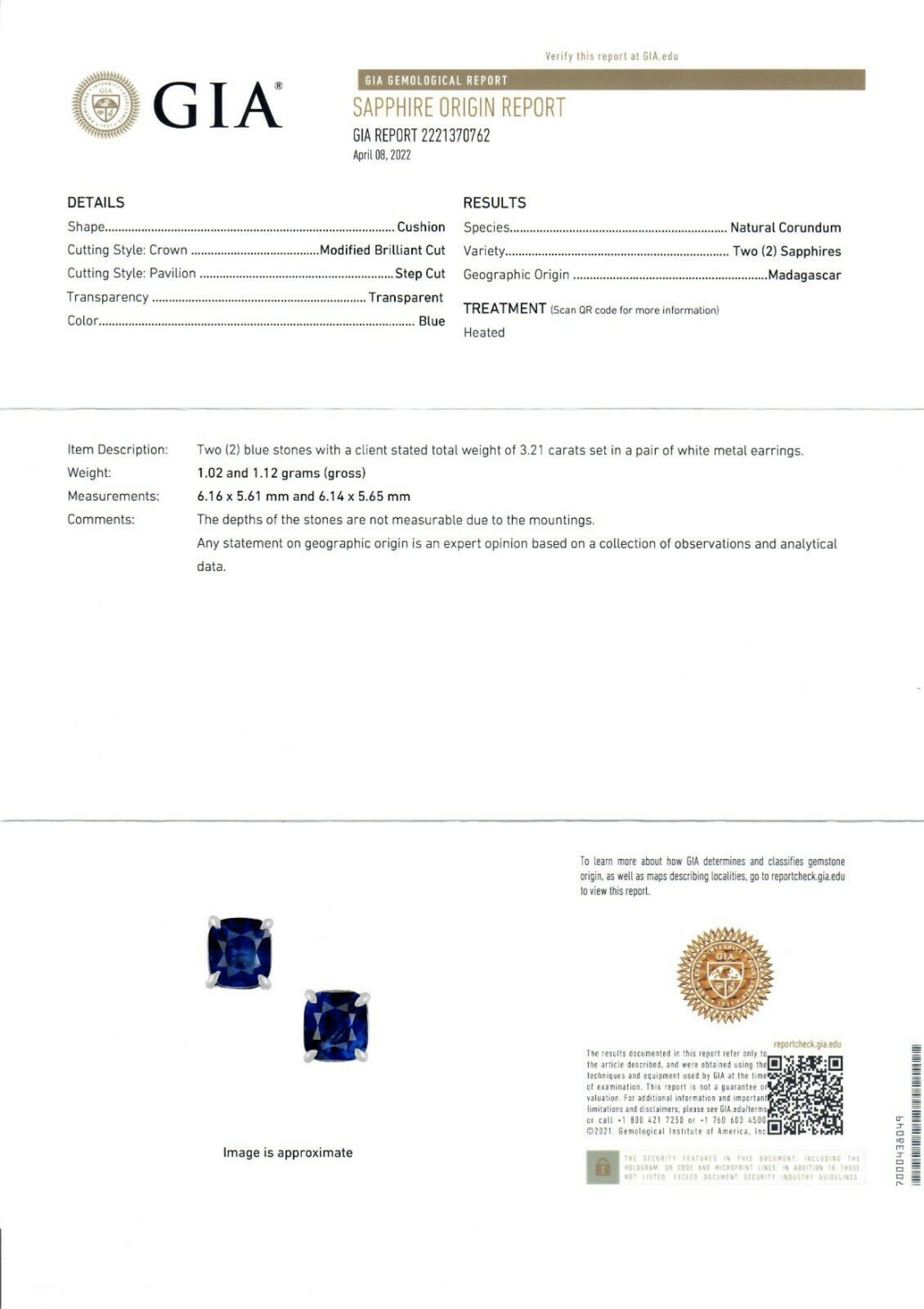 New 18K White Gold GIA Cushion Brilliant Prong Royal Blue Sapphire Stud Earrings For Sale 2