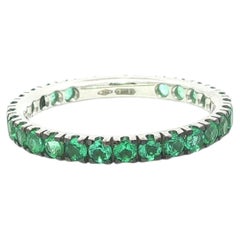 New 18k Weißgold w / Schwarz Rhodium .95ctw Emerald Eternity Stack Band Ring