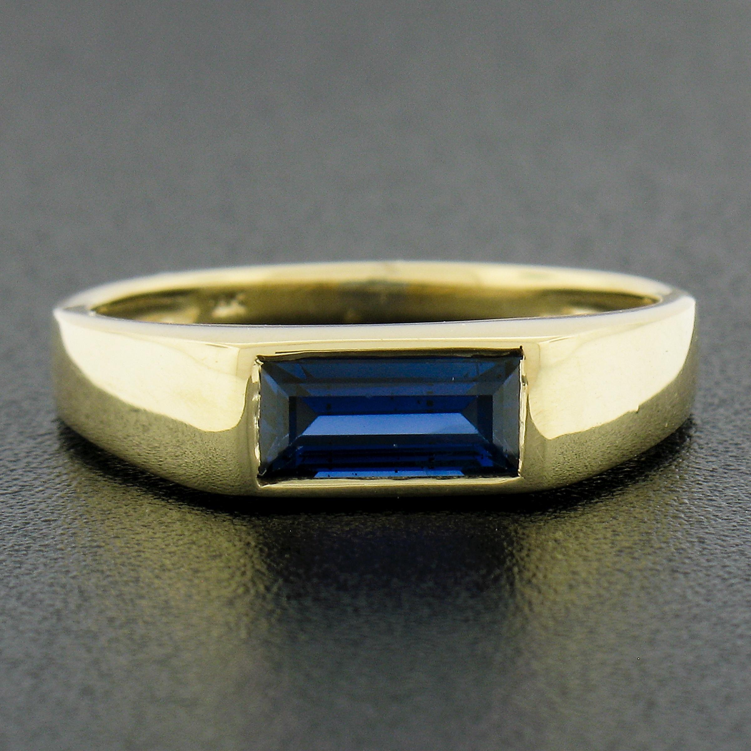 Emerald Cut New 18K Yellow Gold 0.88ct GIA Rectangular Sapphire Sideway Bezel Solitaire Ring
