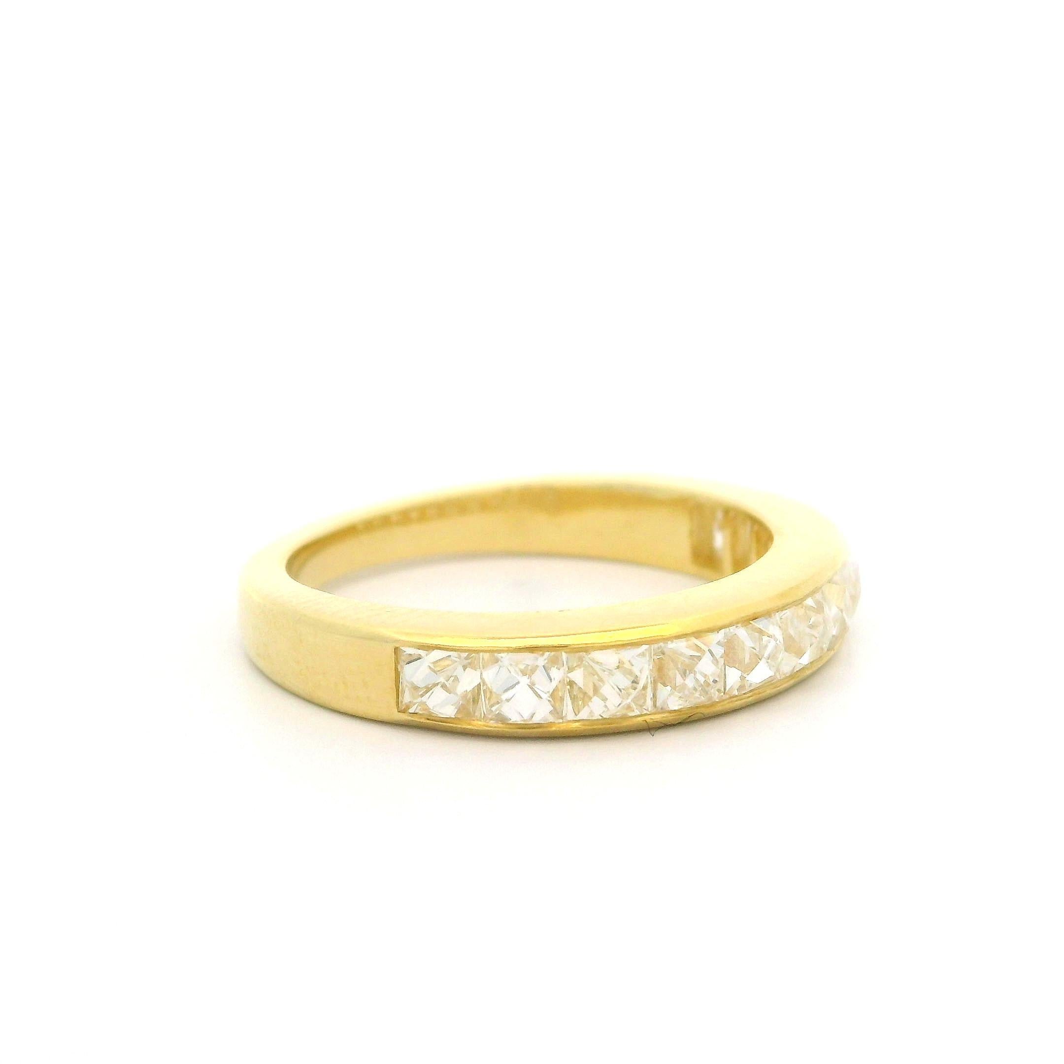 New 18k Yellow Gold 2ctw French Cut Channel Set Diamond Band Ring For Sale 6