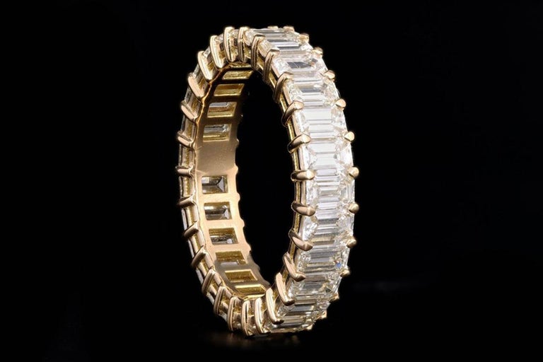 New 18K Yellow Gold 3.98 Carat Emerald Cut Diamond Eternity Band For ...