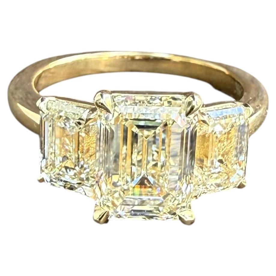 New 18k Yellow Gold 4.37ctw GIA L-M VS1/VS2 Emerald Cut Diamond 3 Stone Ring