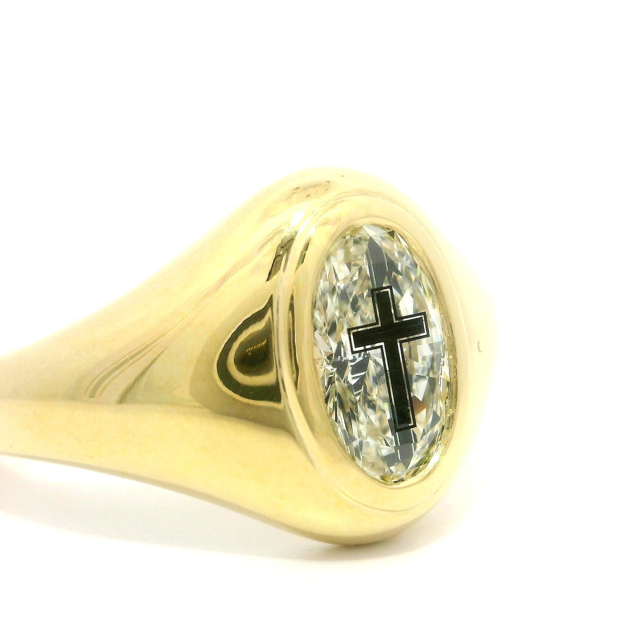 New 18k Yellow Gold GIA 1.01ct Etched Cross Oval Diamond Signet Style Ring in vendita 10