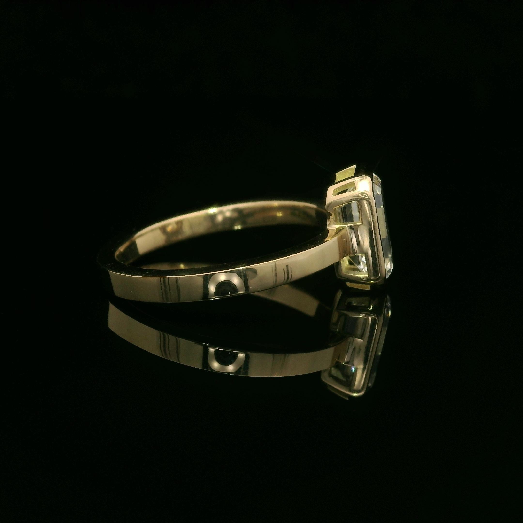New 18k Yellow Gold GIA 1.50ct Bezel Long Emerald Cut Diamond Solitaire Ring In New Condition For Sale In Montclair, NJ