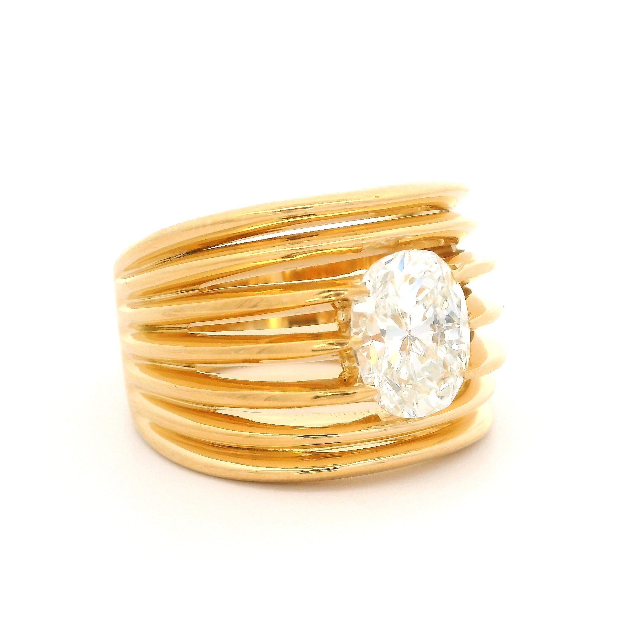New 18k Yellow Gold GIA 2.03ct Oval G SI1 Floating Diamond Wide Open Work Ring For Sale 11