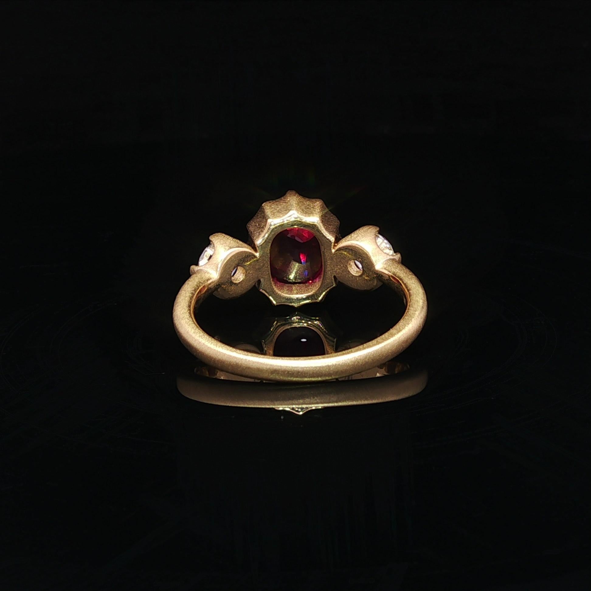 Nuevo Anillo de Oro Amarillo de 18k GIA 2,78ctw Sin Calor Diamante Rubí Lados Acabado Cepillado en venta 7