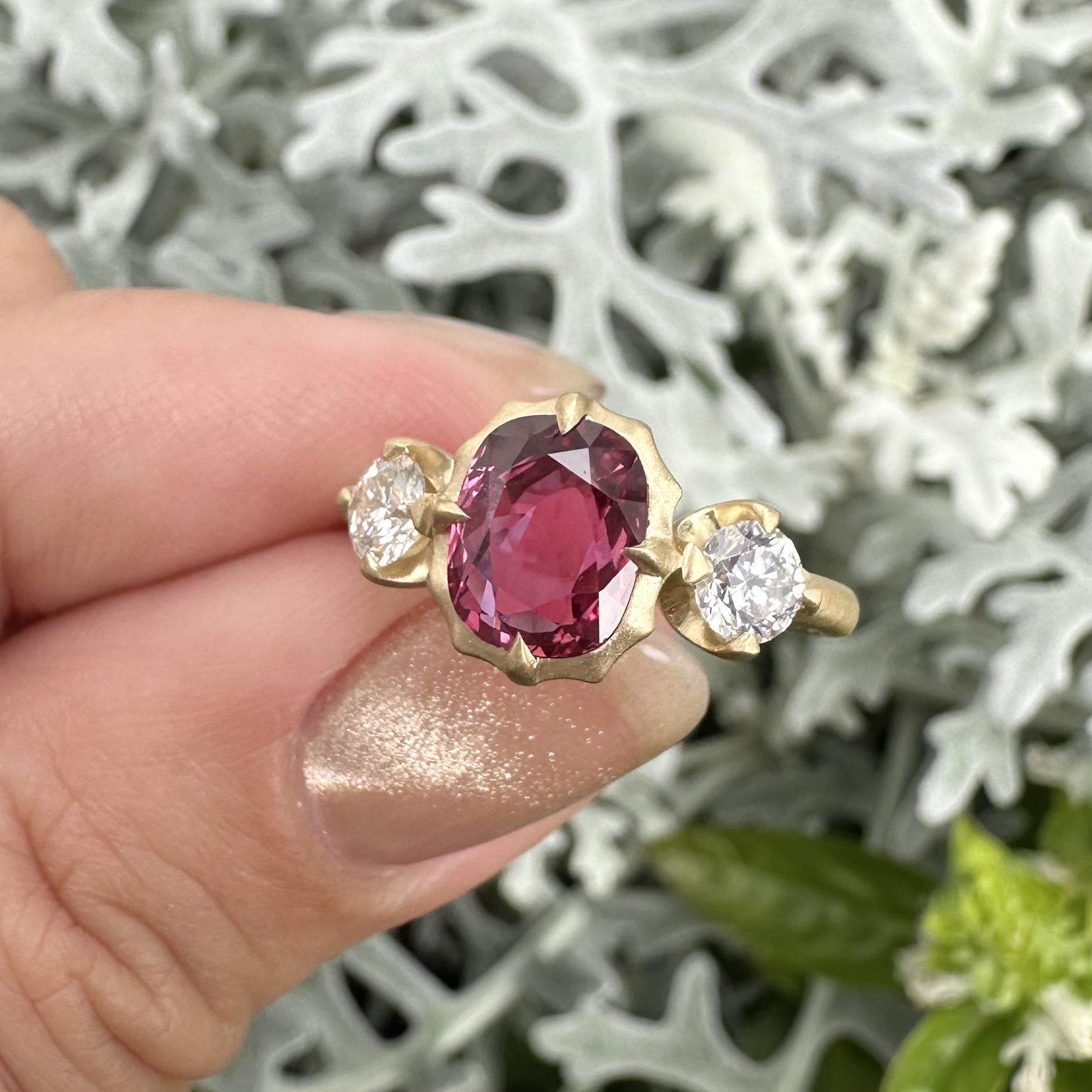 Nuevo Anillo de Oro Amarillo de 18k GIA 2,78ctw Sin Calor Diamante Rubí Lados Acabado Cepillado en venta 10