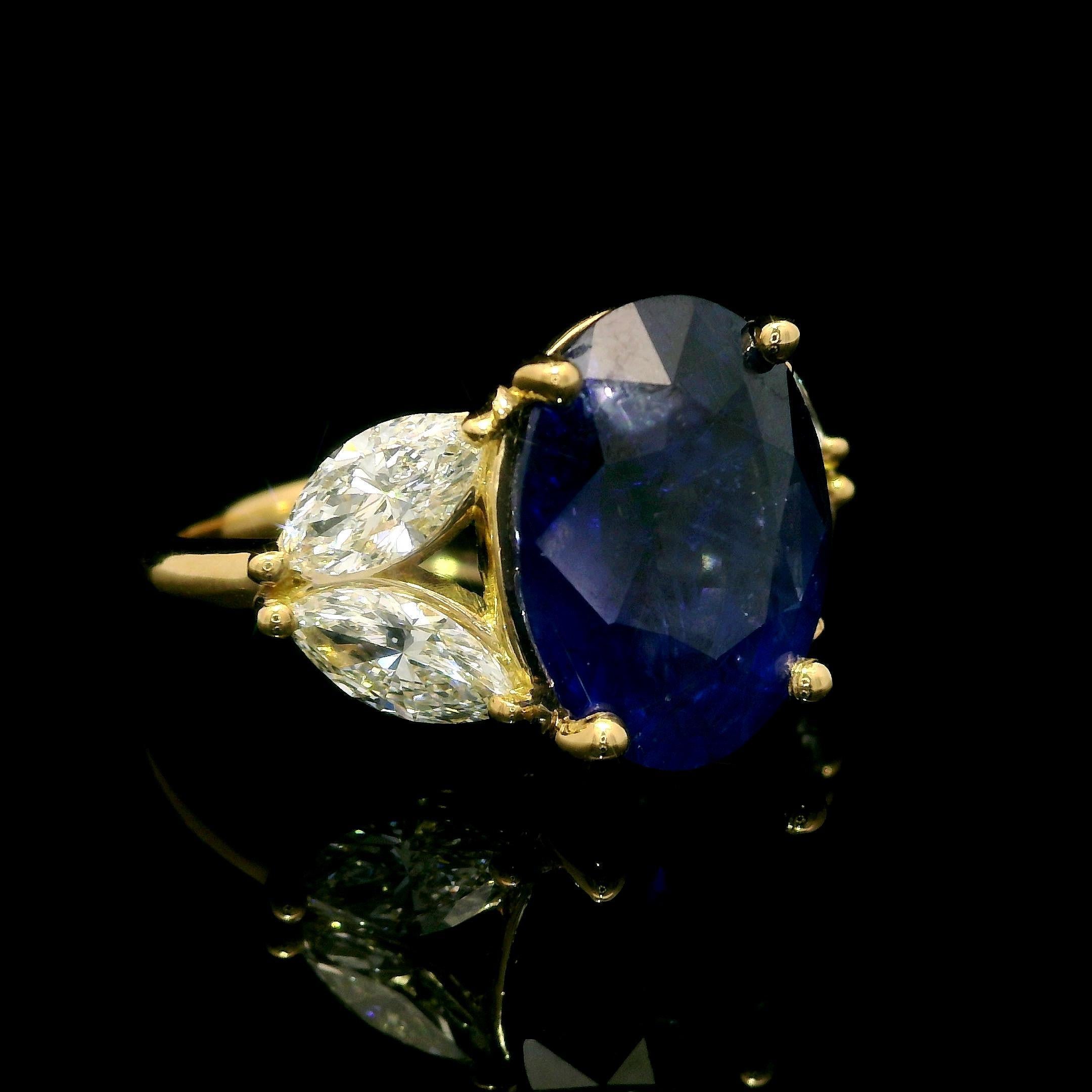 Bague élégante en or jaune 18 carats, certifiée GIA, saphir ovale et diamant marquise 7,74 carats en vente 7