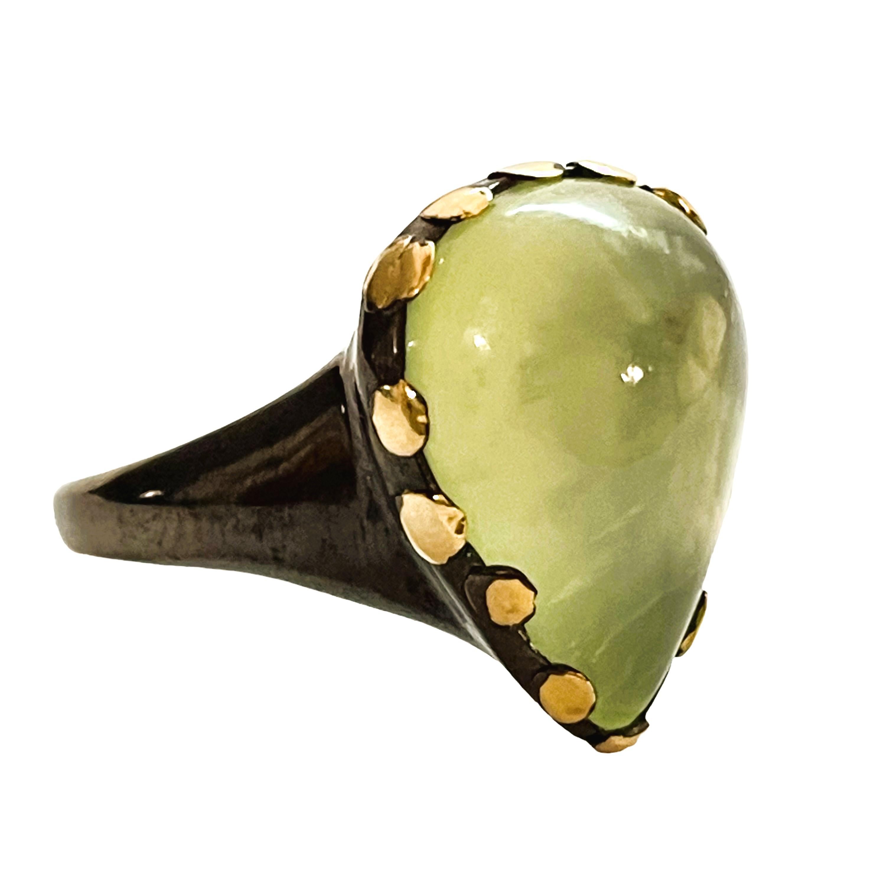 New 19 Ct Natural Green Prehnite 14k Yellow Gold and Oxi-black Sterling Ring 3