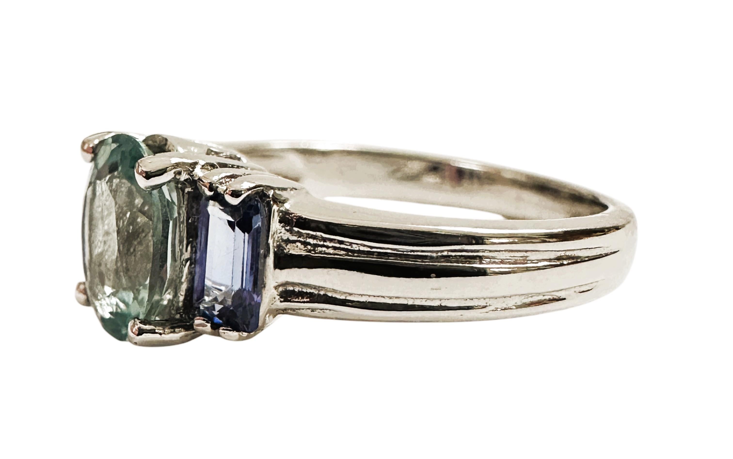Art Deco New 1.90 Carat Ice Blue Aquamarine & Baguette Cut Sapphire Sterling Ring