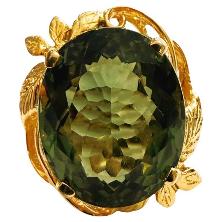 What does jewelry do?