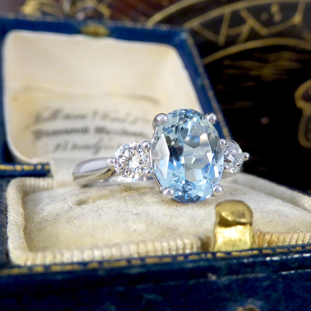 New 1.93 Carat Oval Cut Aquamarine and Diamond Three Stone Ring in Platinum For Sale 3