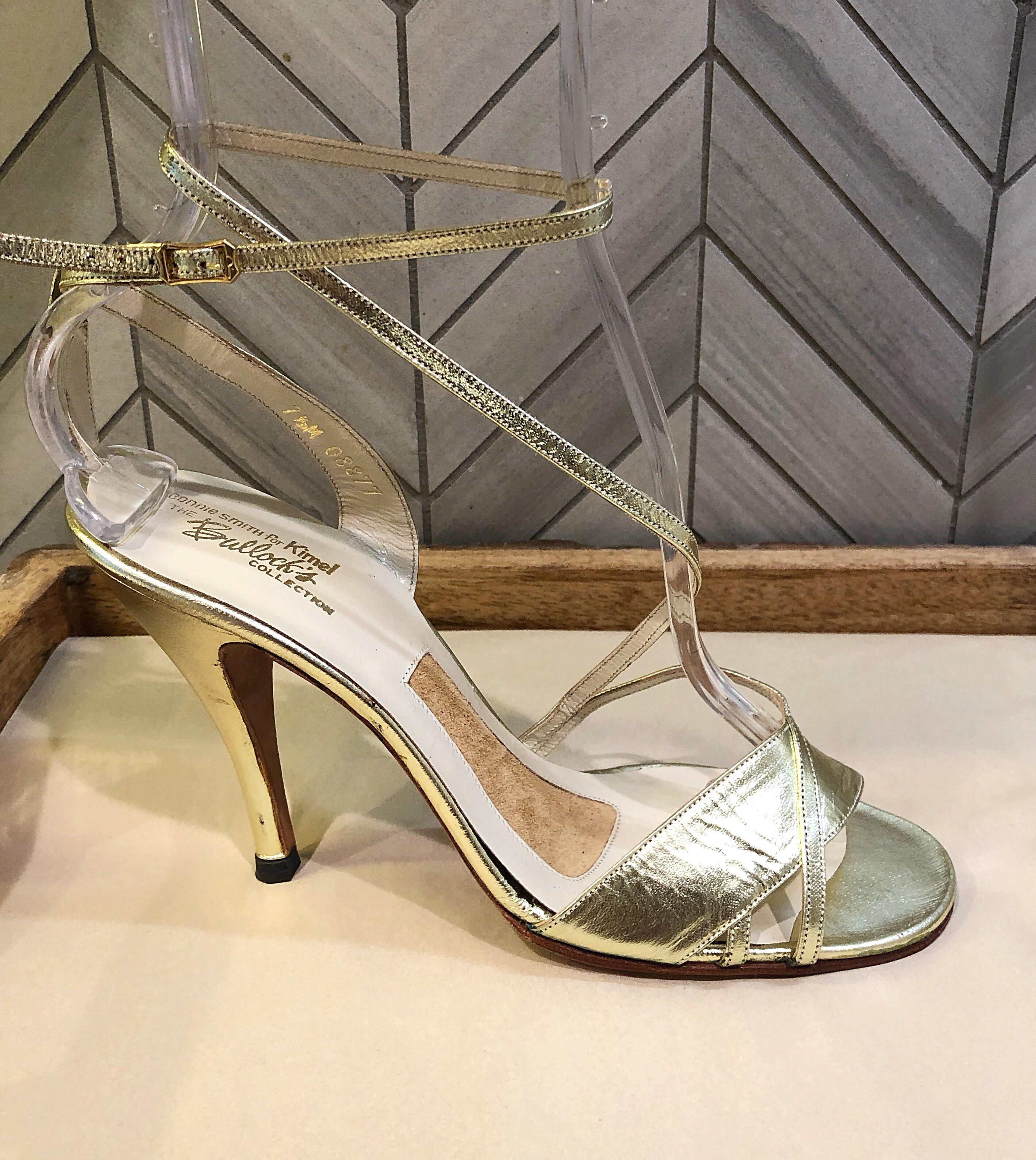 New 1970s Connie Smith Bullocks Wilshire Size 7.5 Gold Metallic Strappy Heels For Sale 5
