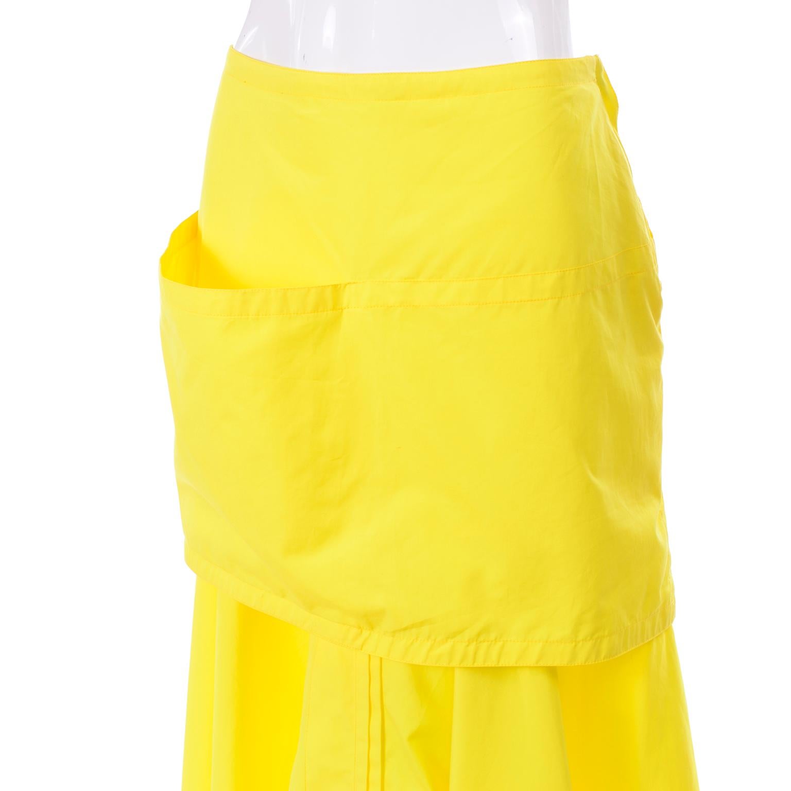 New 1980s Gianni Versace Yellow Cotton Flared Skirt w Front Pocket Apron w/ Tags In New Condition For Sale In Portland, OR