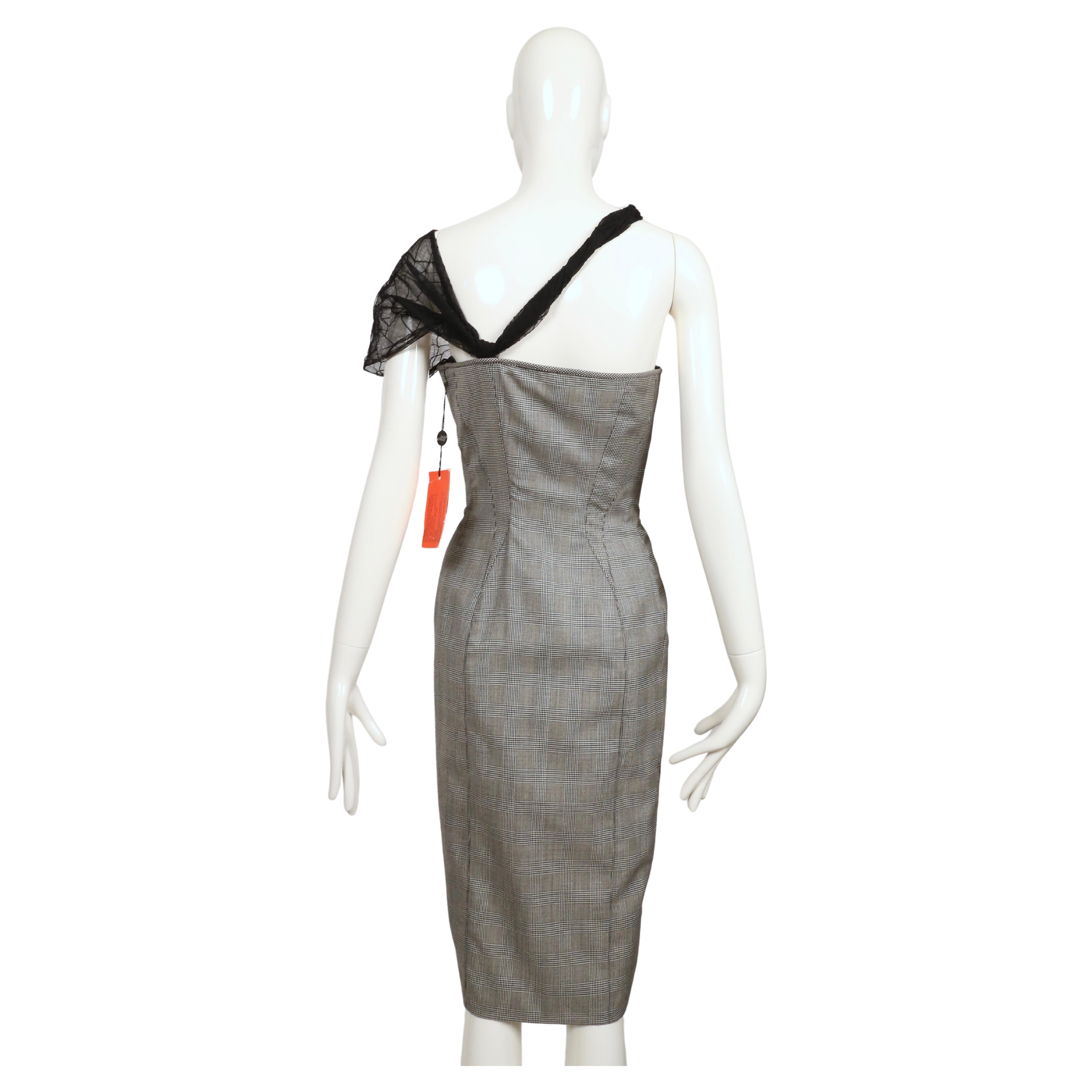 Asymmetrisches Bustierkleid von GIANNI VERSACE COUTURE, neu, 1998, ungetragen im Angebot 3