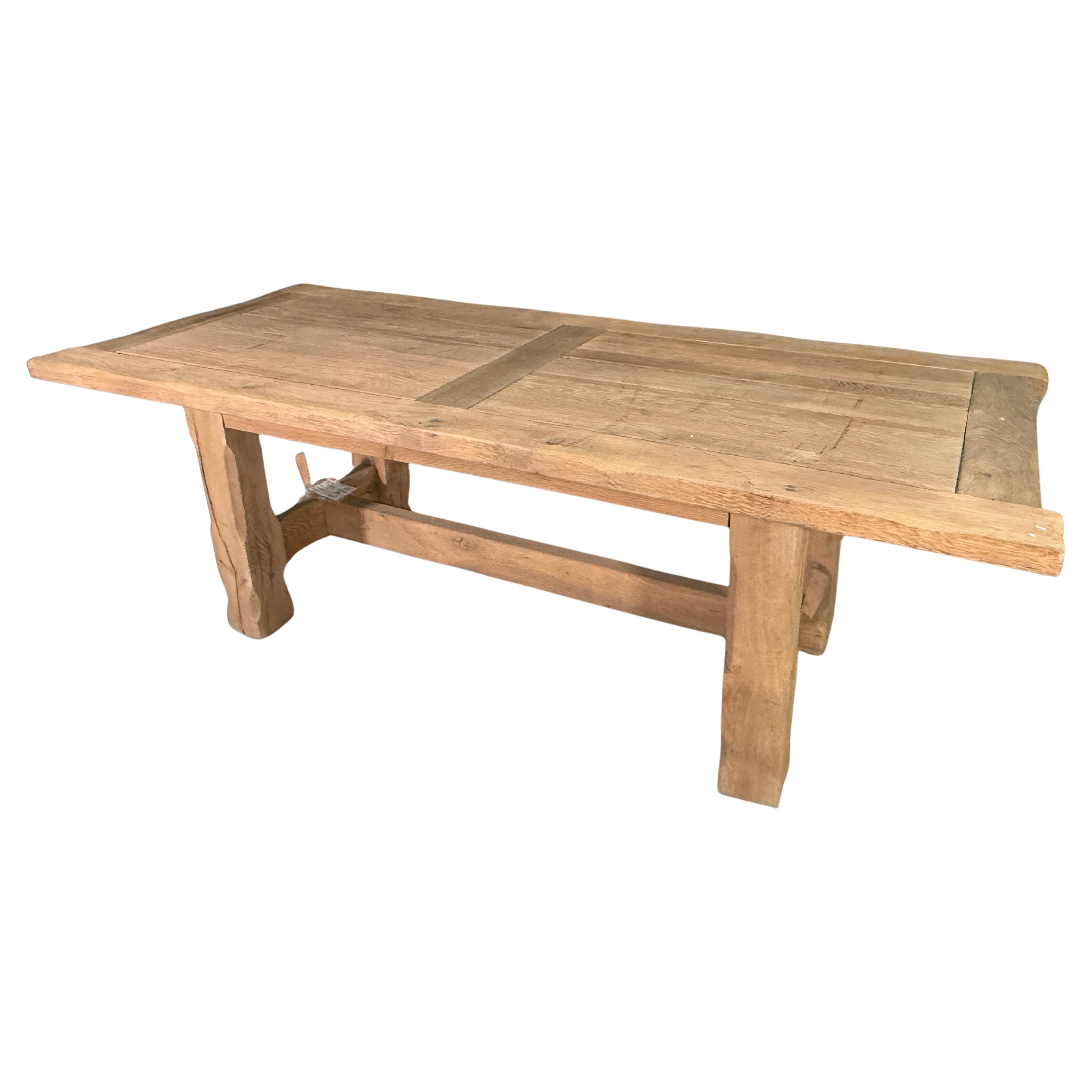 Table de ferme française du 19ème siècle