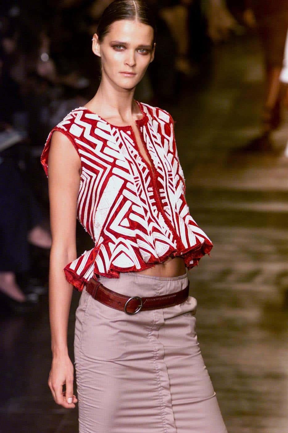 NEW 2002 TOM FORD YVES SAINT LAURENT crimson embroidered runway jacket - unworn For Sale 8