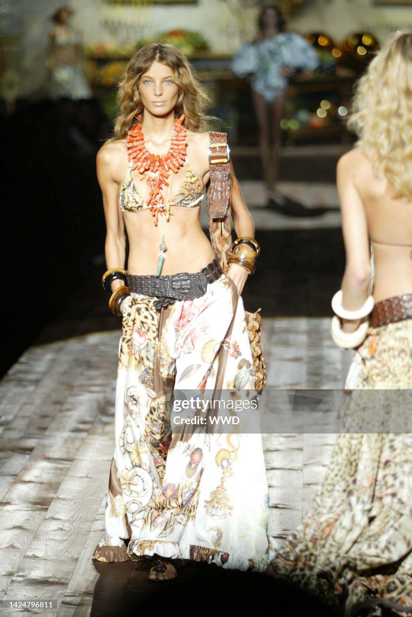 NEW 2005 SS Runway Documented Roberto Cavalli Silk Floral Maxi Skirt For Sale 6