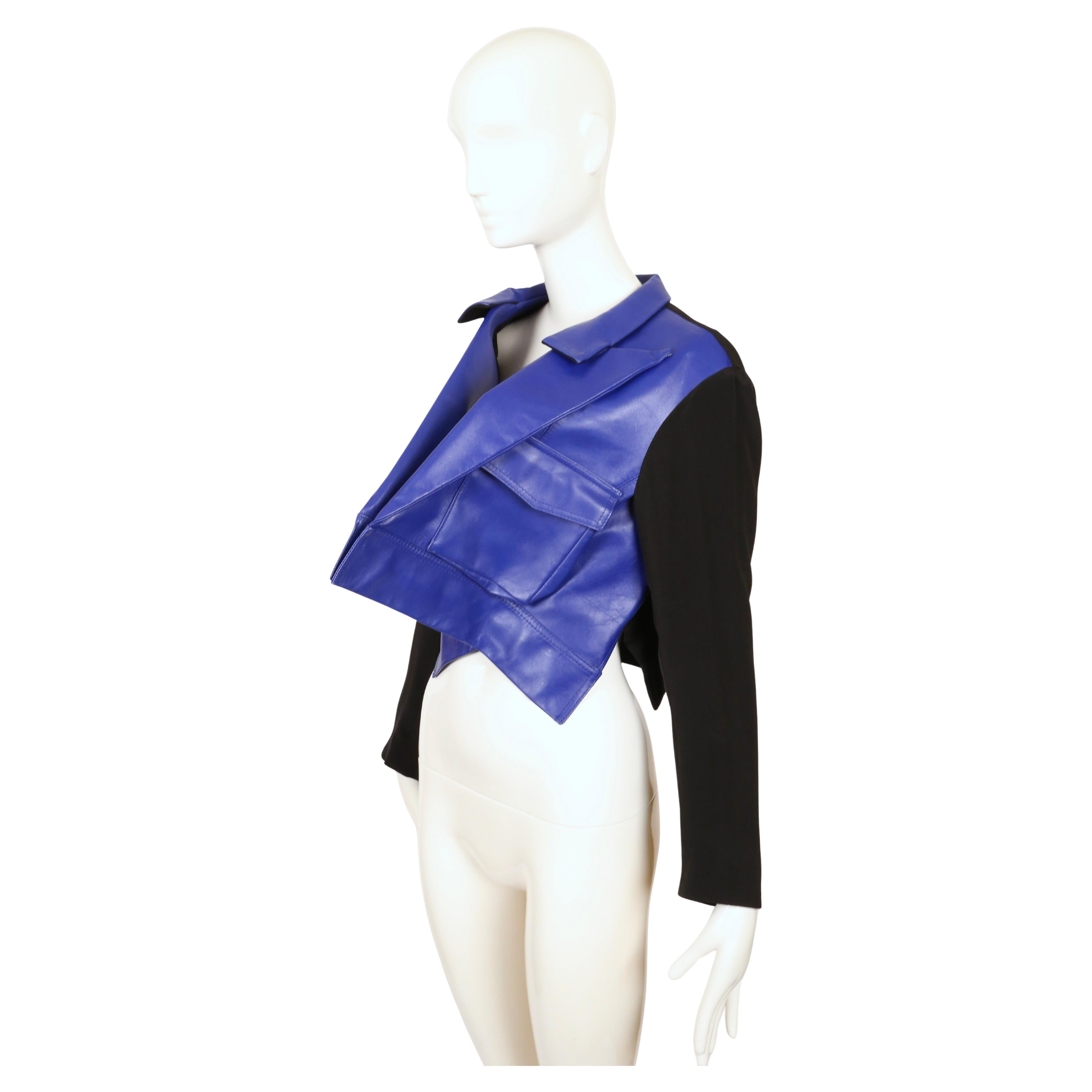 Neu 2007 YOHJI YAMAMOTO blaue Lederjacke RUNWAY mit zwanghafter Vorderseite mit Etiketten für Damen oder Herren im Angebot