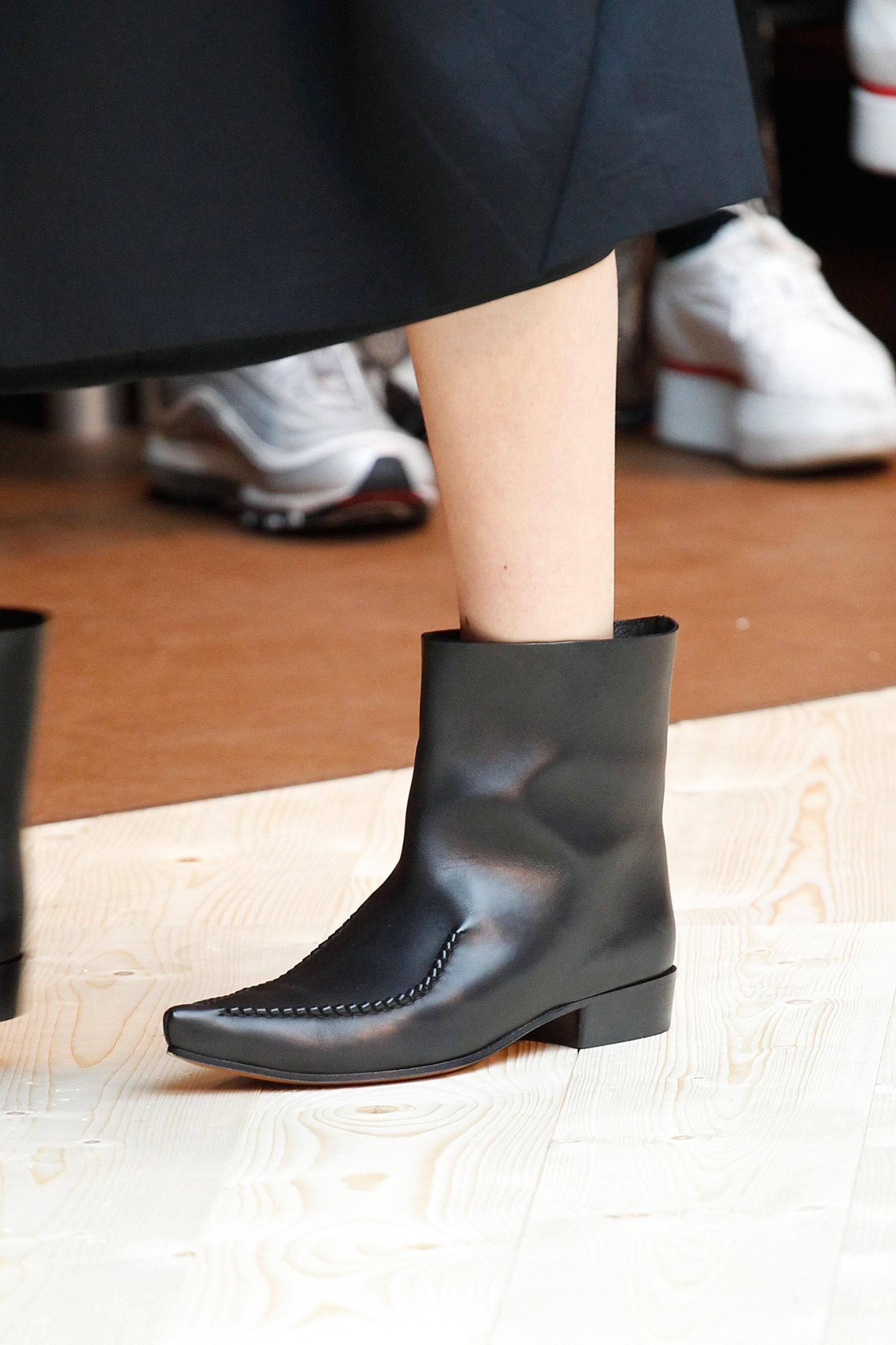 nouveau 2017 CELINE by Phoebe Philo Santiag RUNWAY bottines en cuir noir FR 40.5 8