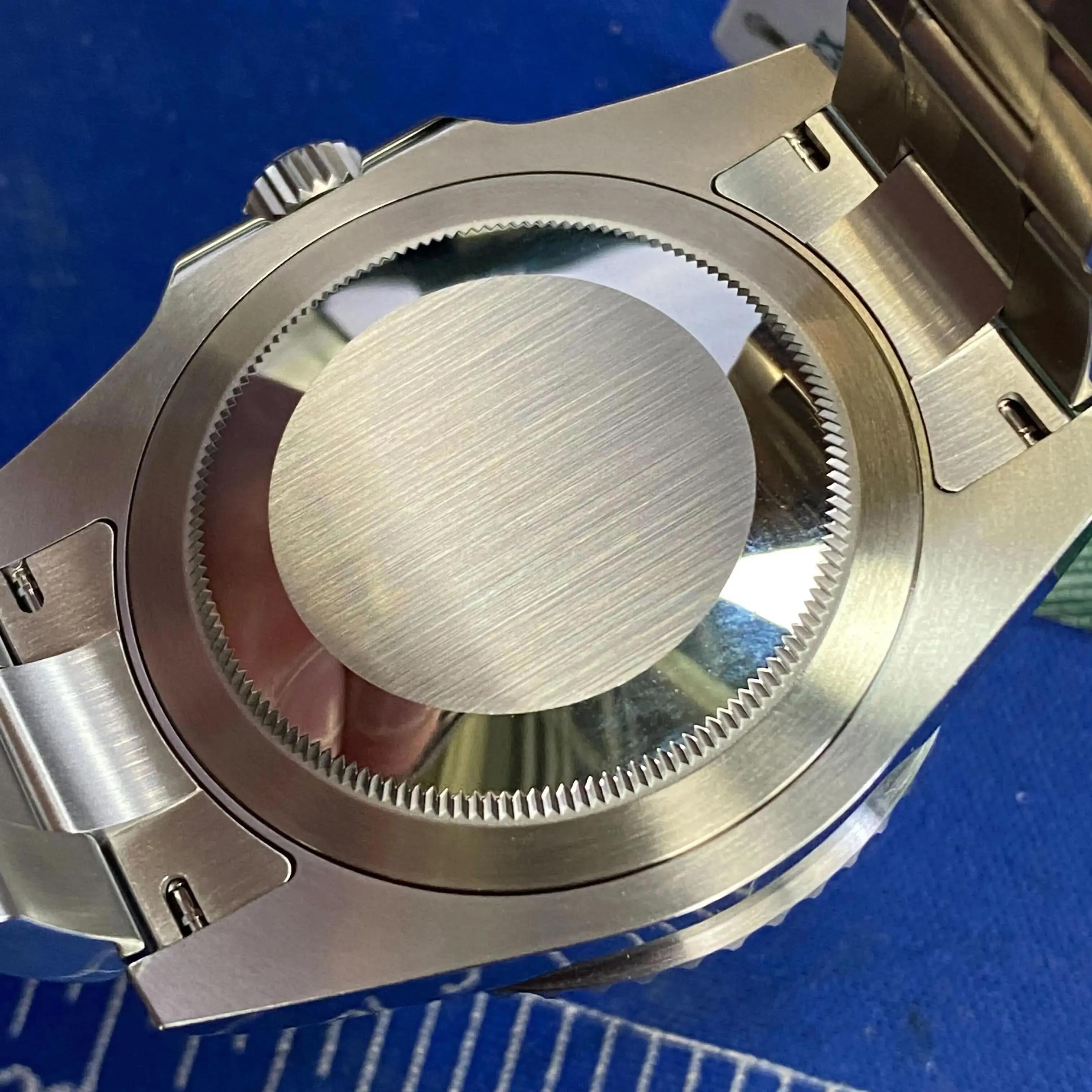 NEW 2024 Rolex GMT-Master II 40mm Bruce Wayne Oyster 126710 im Angebot 2