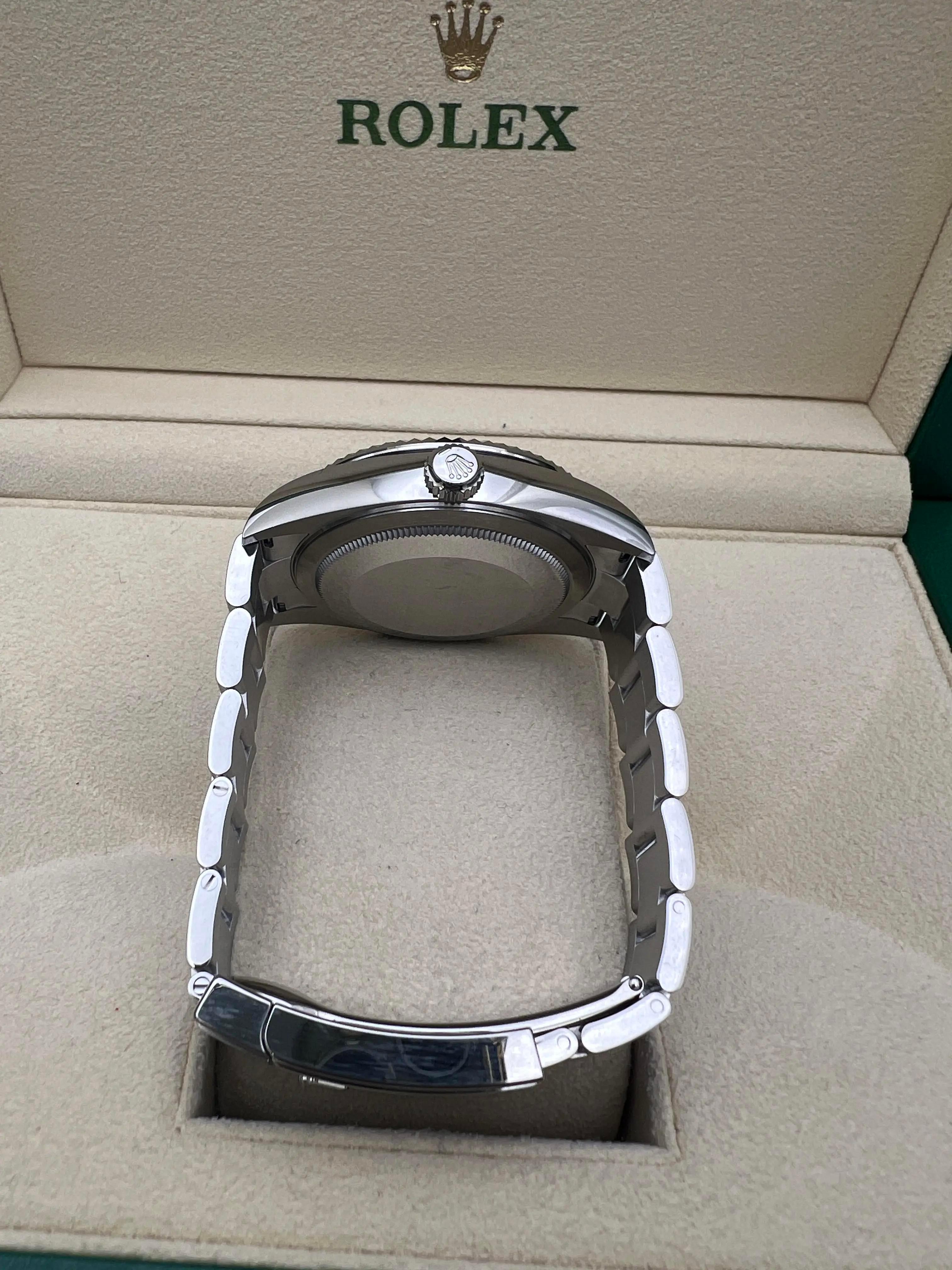 NEW 2025 Rolex Sky-Dweller 336934 42mm Green Dial Oyster Bracelet Box Papers For Sale 8