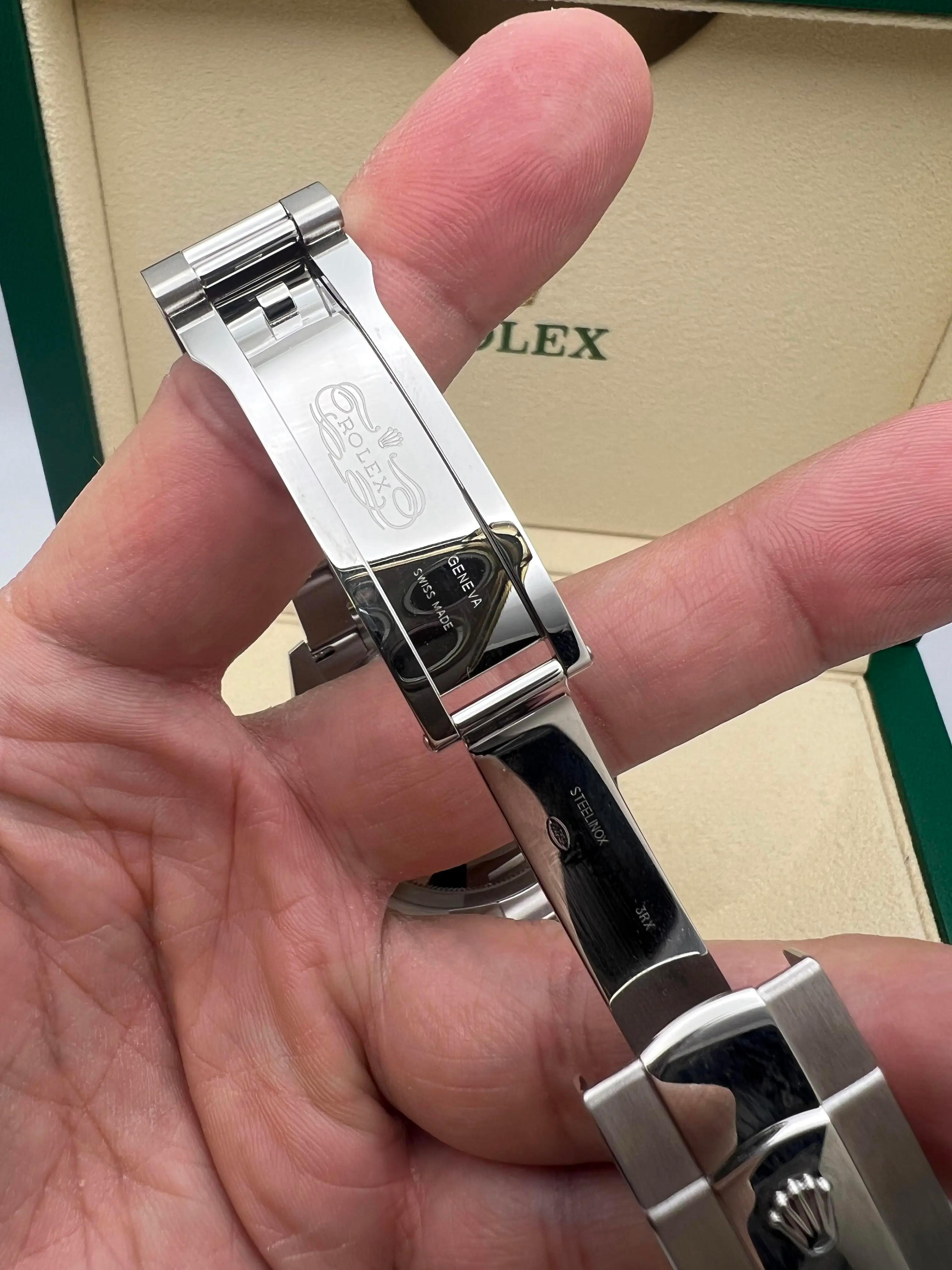 NEW 2025 Rolex Sky-Dweller 336934 42mm Green Dial Oyster Bracelet Box Papers For Sale 10