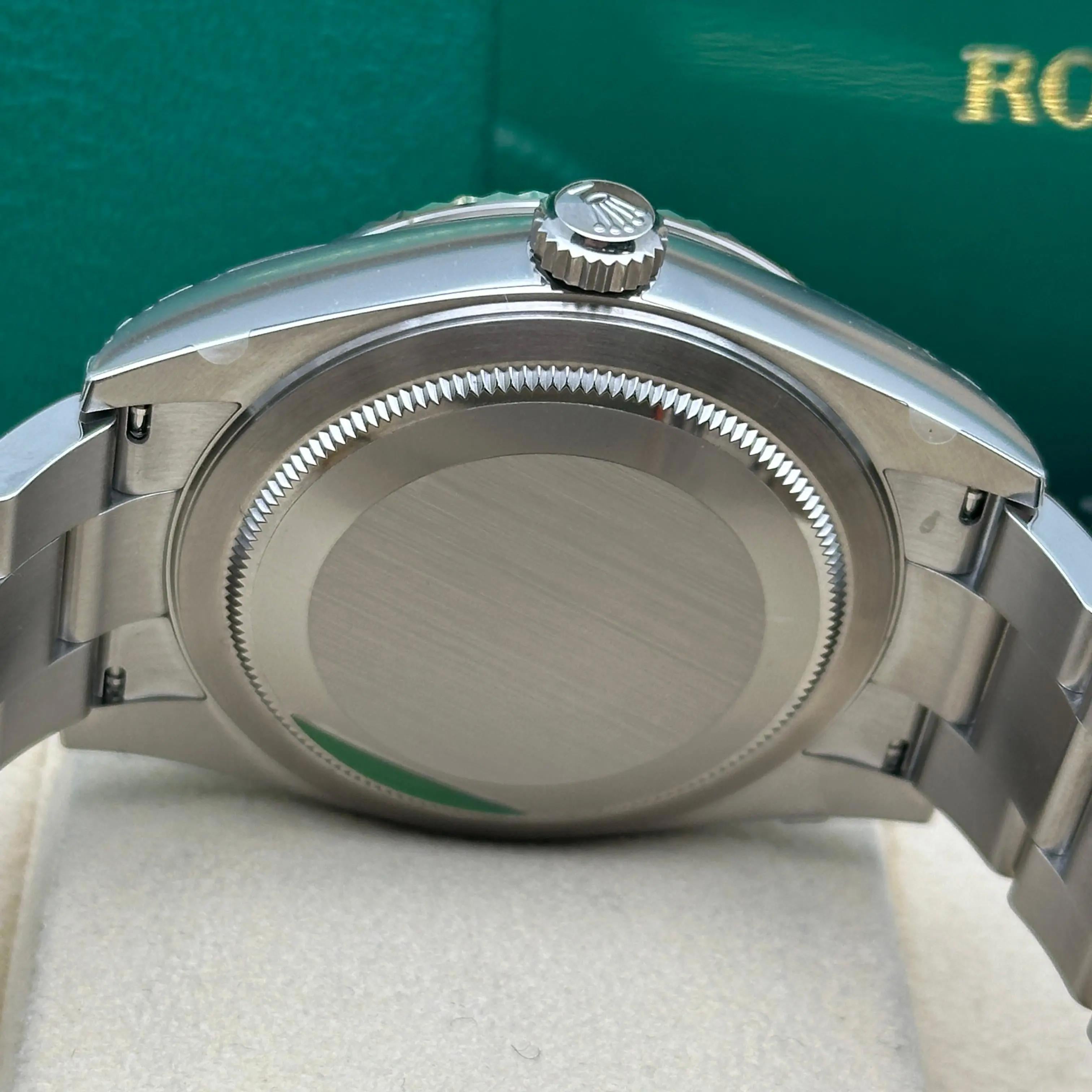 NEW 2025 Stickered Rolex Sky-Dweller White Gold Steel Green Dial Watch 336934 en vente 4