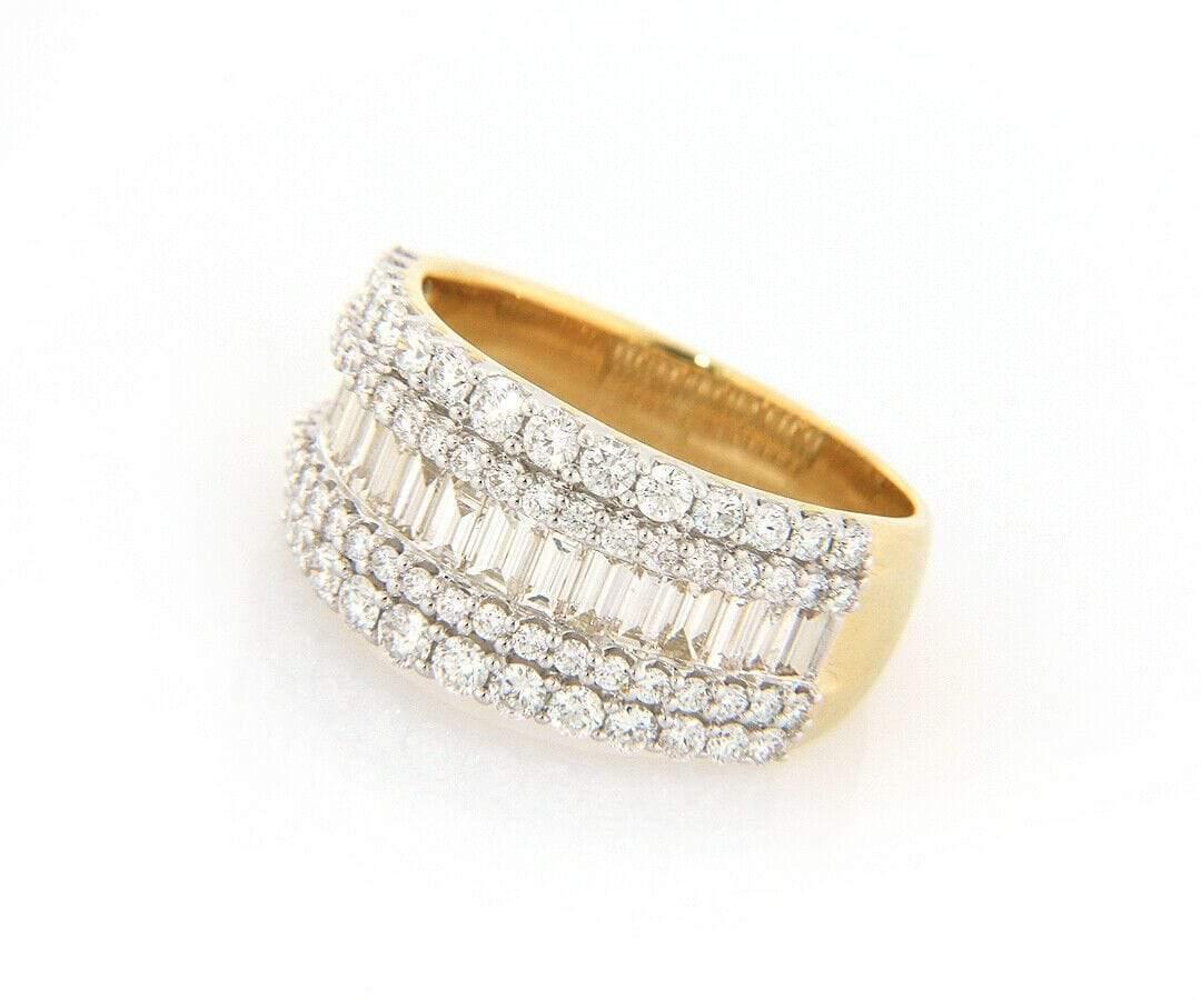 New 2.02ctw Baguette and Round Diamond Five Row Ring in 14K Yellow Gold In New Condition For Sale In Vienna, VA