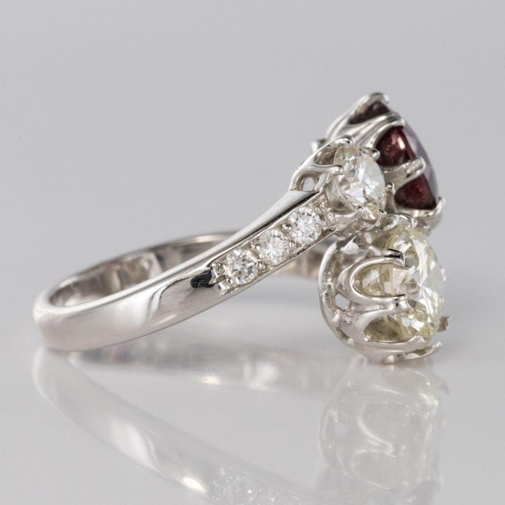 French 2.04 Carat Ruby Diamond 18 Karat White Gold Toi et Moi Engagement Ring For Sale 3