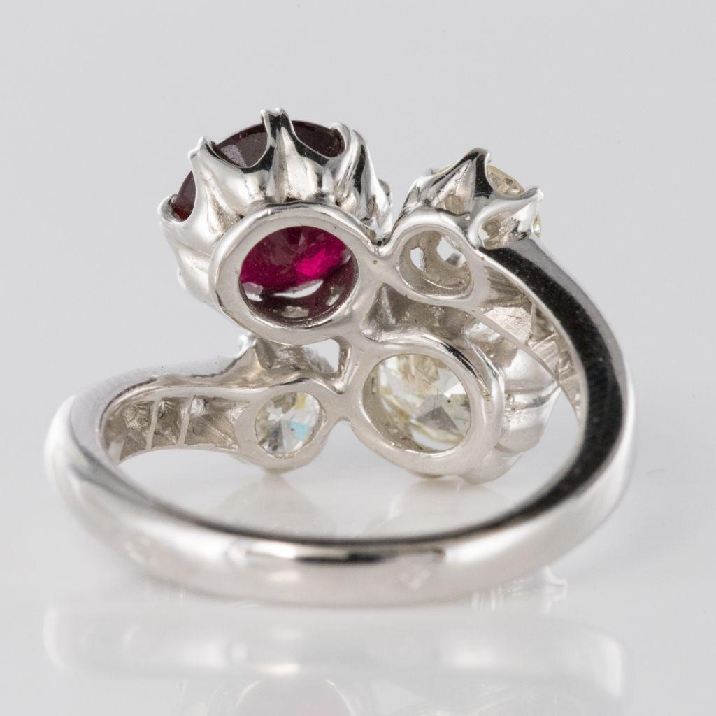 French 2.04 Carat Ruby Diamond 18 Karat White Gold Toi et Moi Engagement Ring For Sale 4